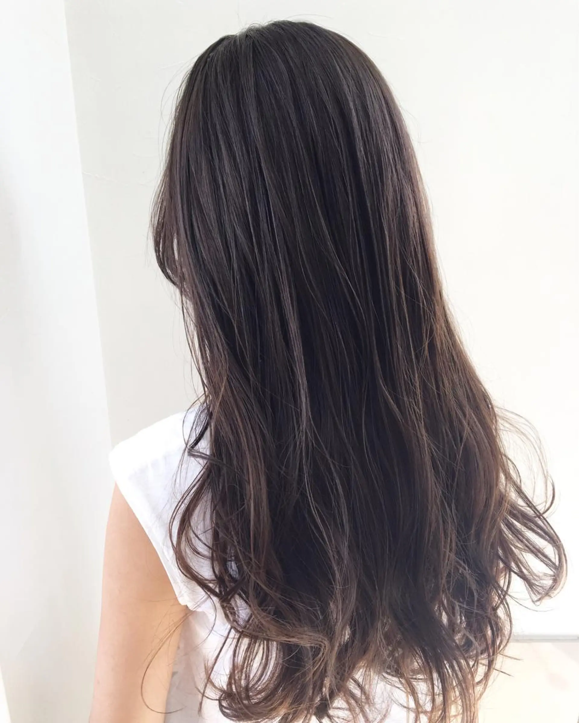 ロング カラー ハイライトカラー ハイライト MERu/高橋裕之 /レイヤー/艶カラーのヘアスタイル