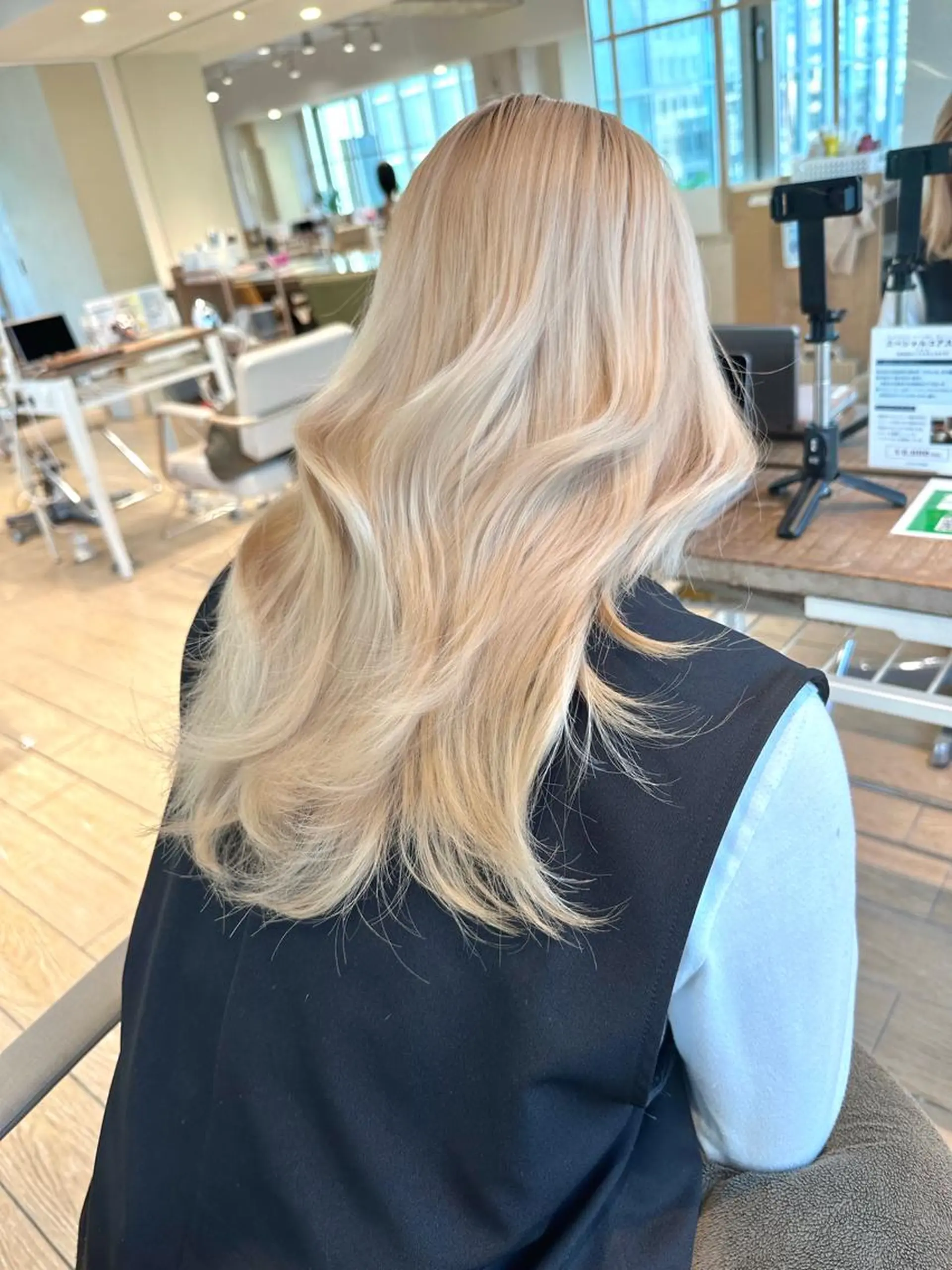 ロング くびれヘア 韓国風ヘア 小顔カット カット トリートメント 市原 大翼のヘアスタイル