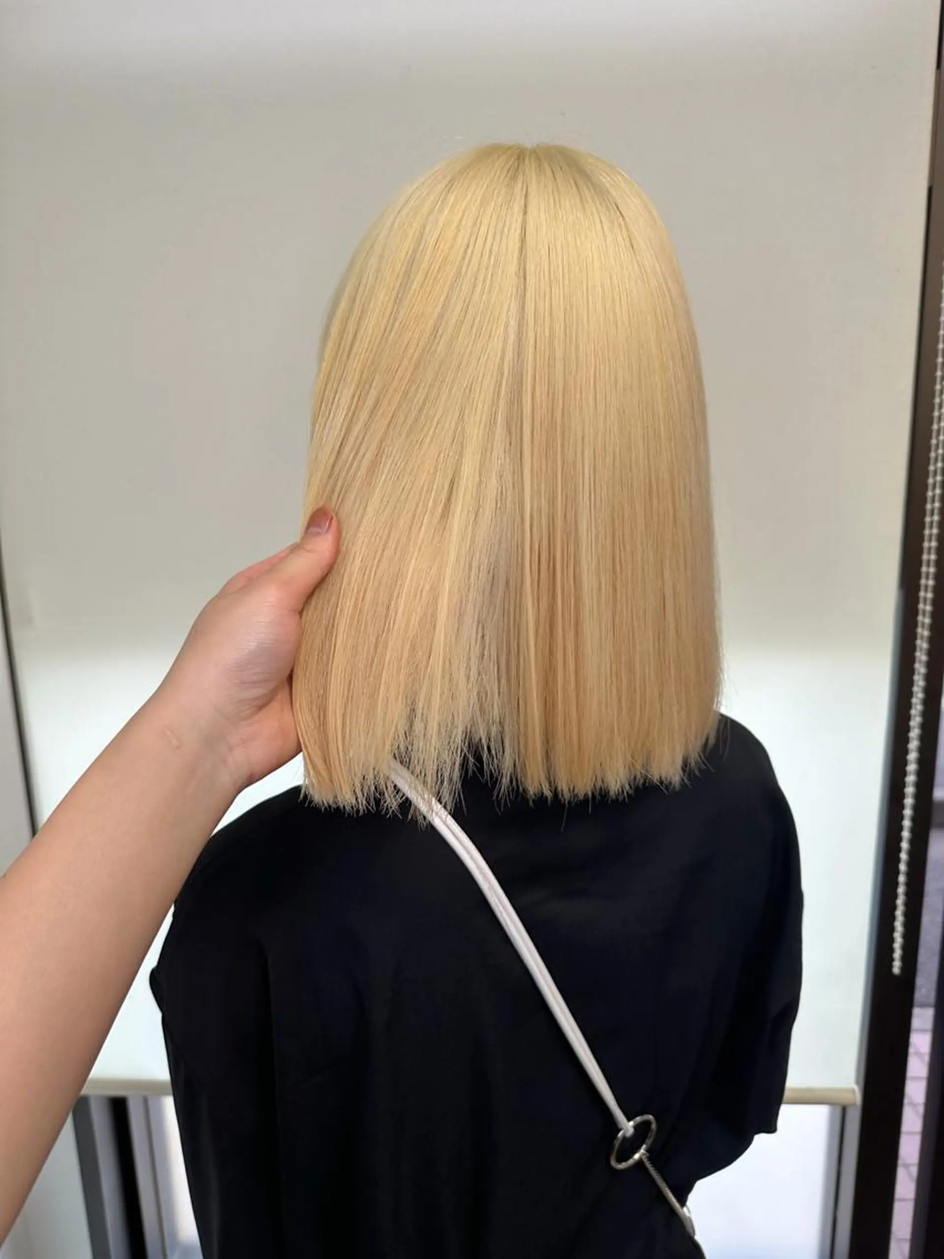 ミディアム カラー ブリーチ 抜きっぱなしブロンド カット ヘアカラー トリートメント ブリーチカラー🫧 森　凪沙のヘアスタイル