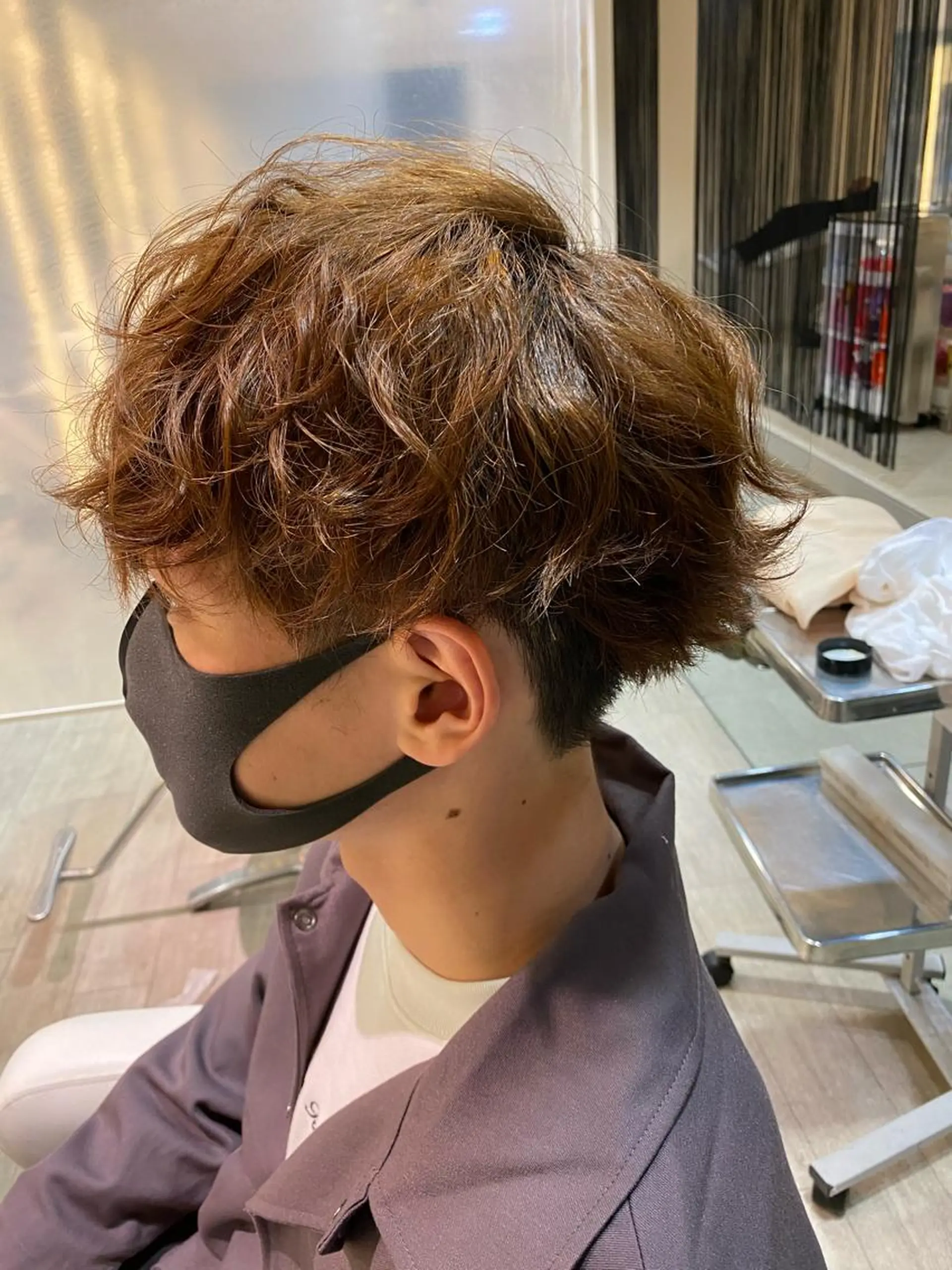 ミディアム カラー パーマ メンズ ミディアムパーマ メンズパーマ スパイラルパーマ 柳澤 和也のヘアスタイル