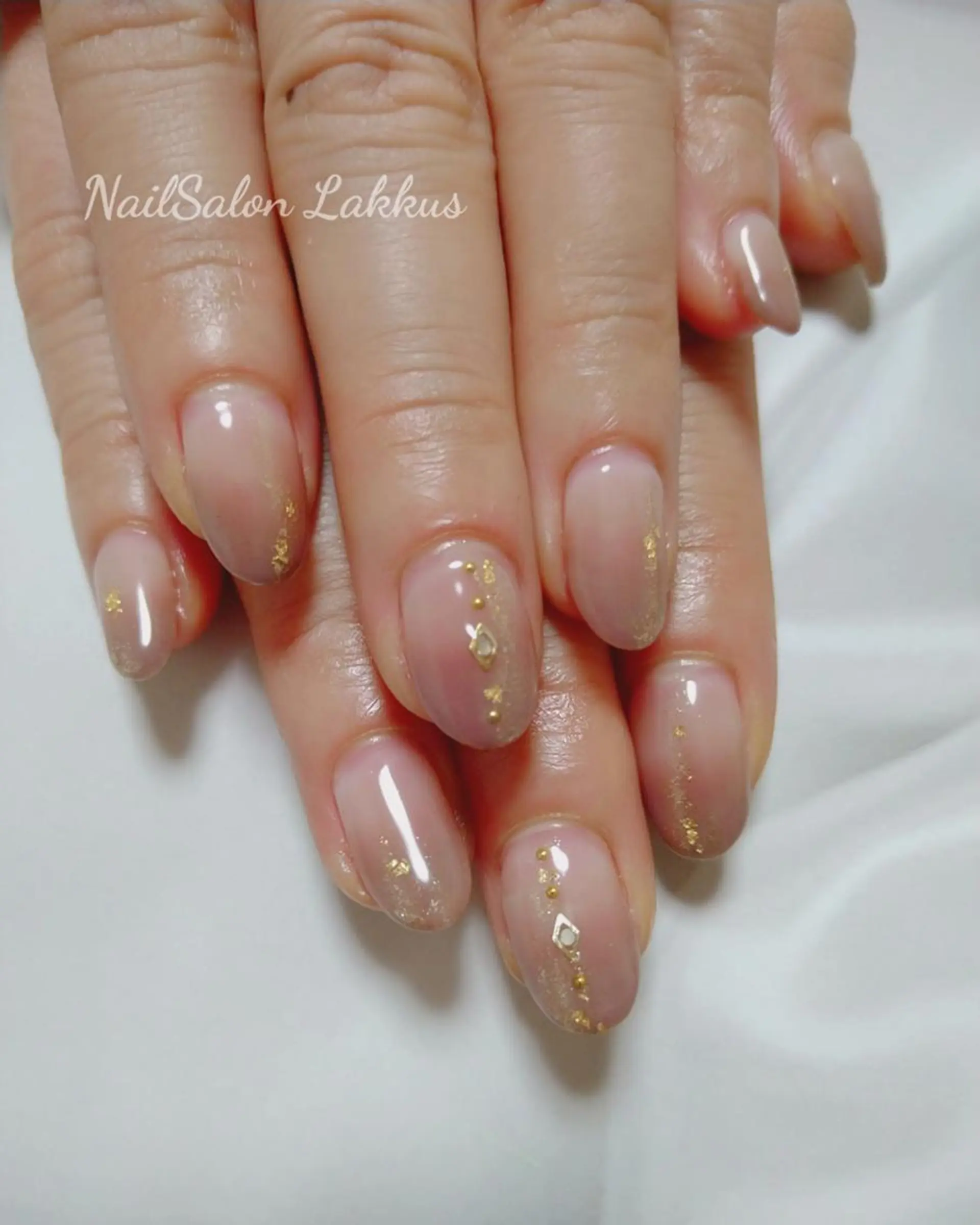 ネイル Lakkus N－Aのネイルデザイン