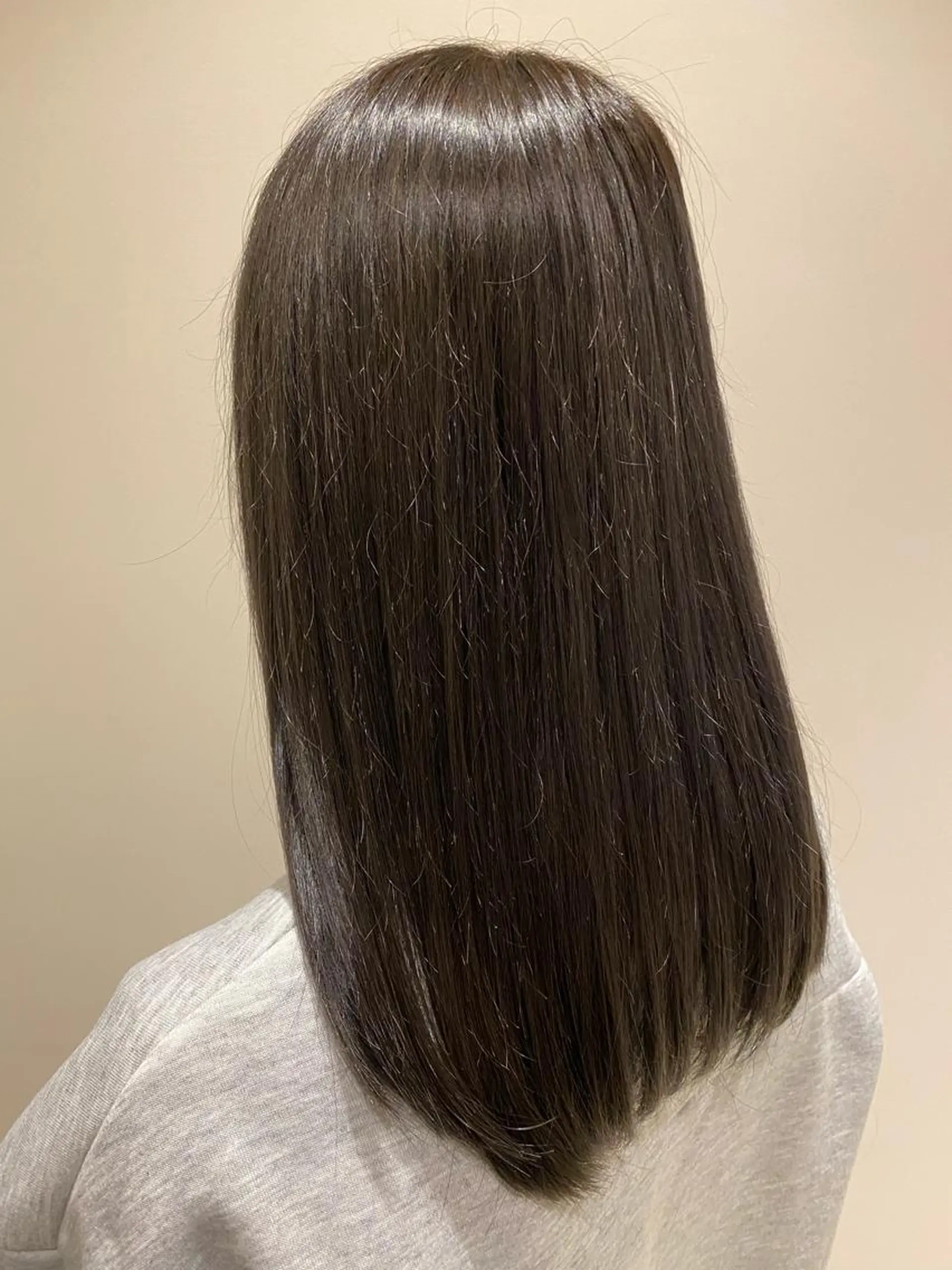 ロング カラー グレージュ カット ヘアカラー 艶髪🌿美髪 大塚礼乃【西荻窪】のヘアスタイル