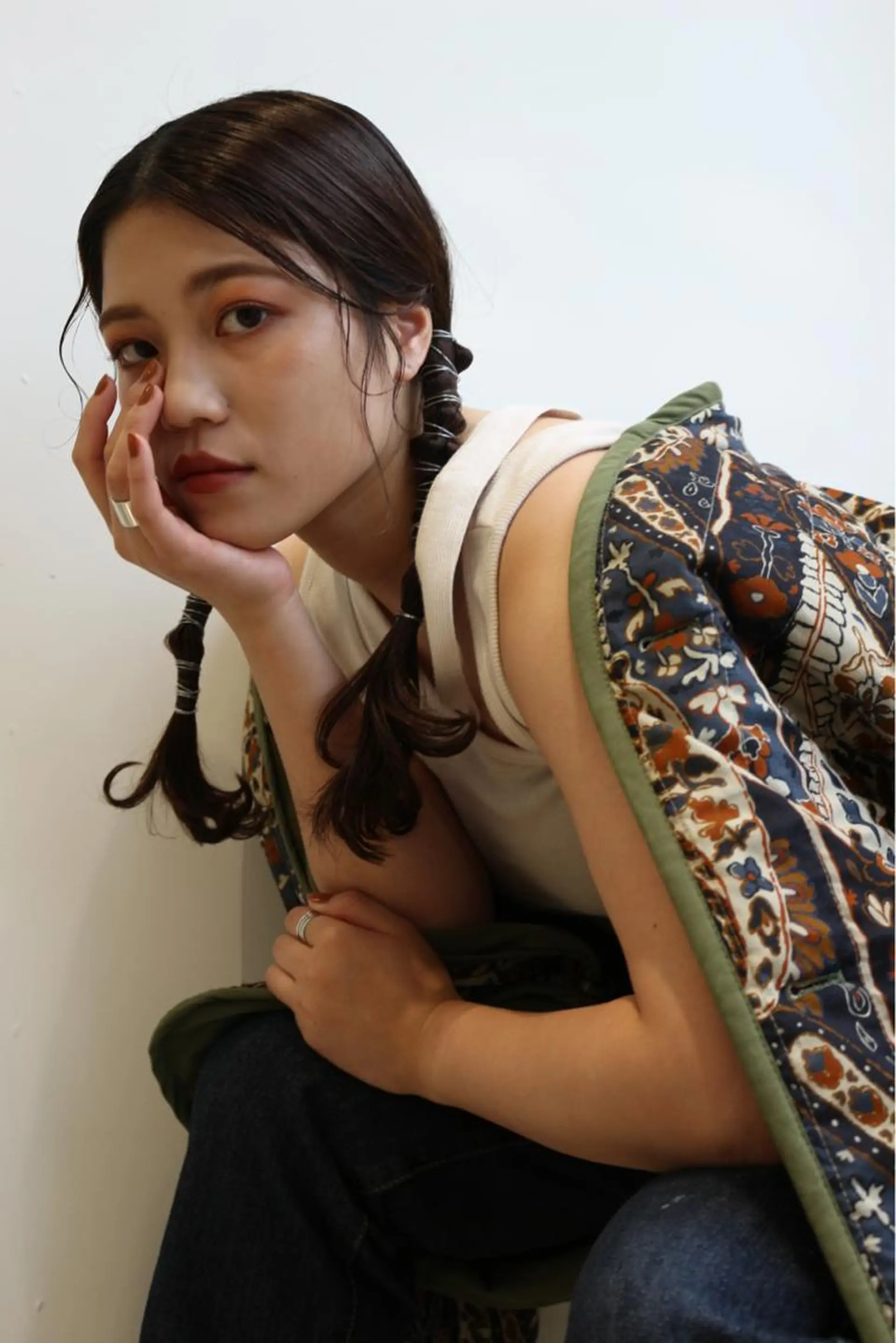 セミロング 角岡 真帆のヘアスタイル