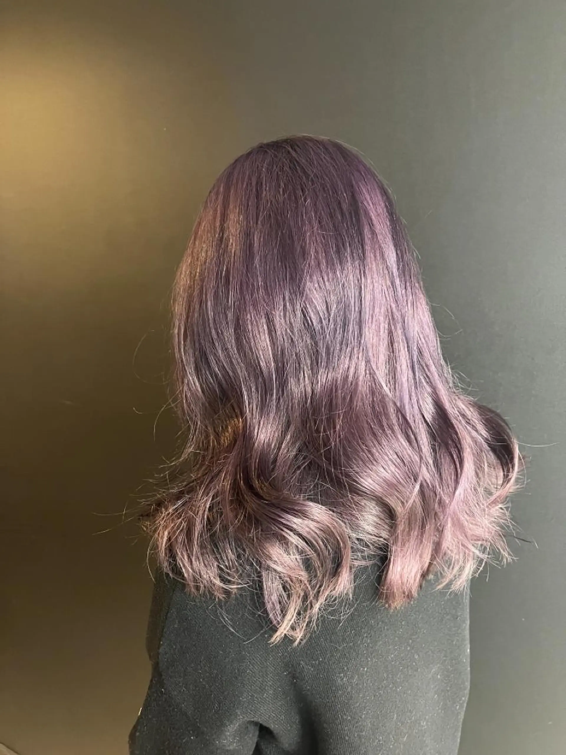 セミロング カラー ブリーチ ダブルカラー ハイトーンカラー 髪質改善トリートメン ト専門　原宿店のその他イメージ