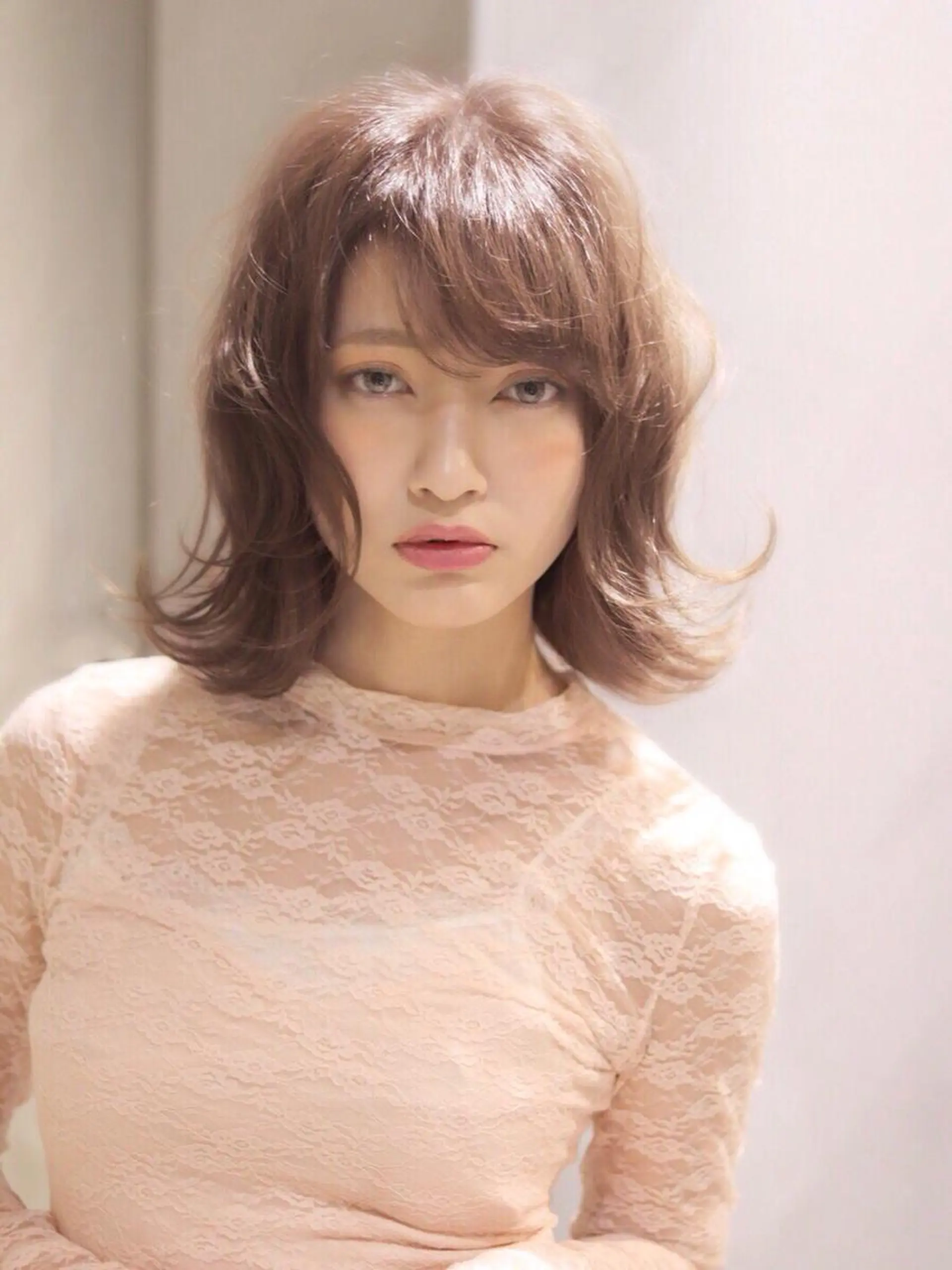 ミディアム カラー バレイヤージュ 黒髪 グラデーションカラー グレージュ ハイライトカラー カット ヘアカラー トリートメント 髪質改善🌈縮毛矯正 荻原　達矢のヘアスタイル