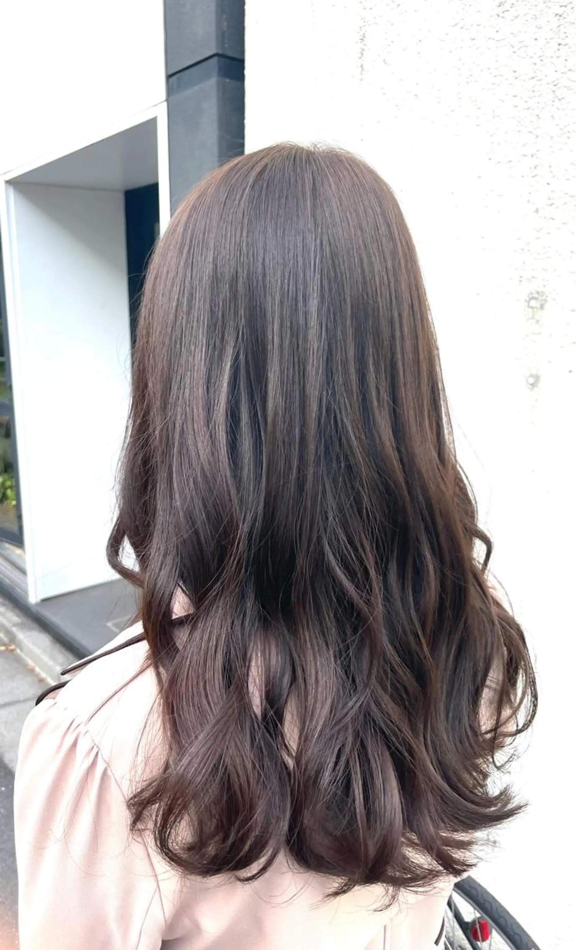 ロング 金丸 千里のヘアスタイル