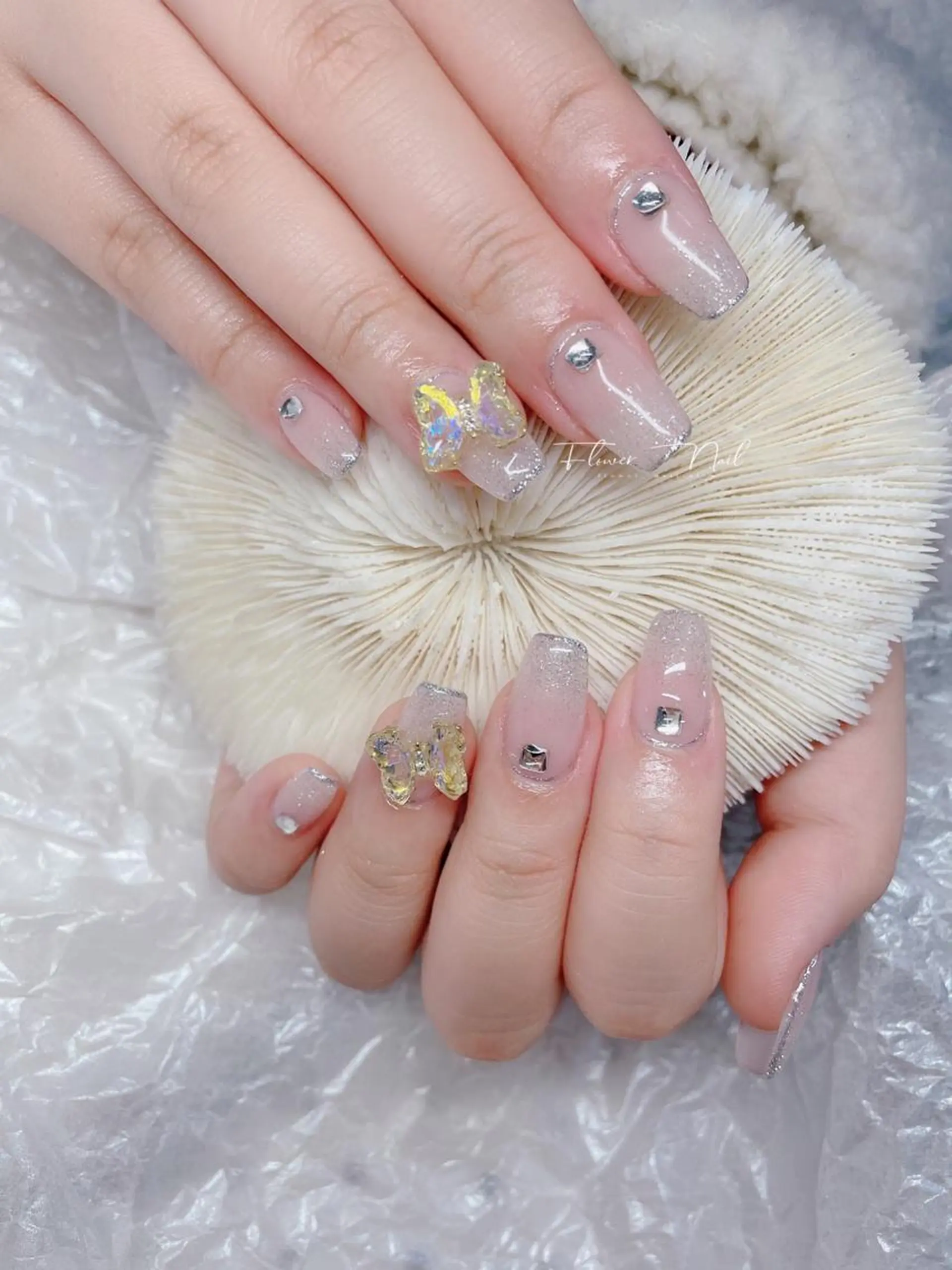 ネイル Flower nailのネイルデザイン