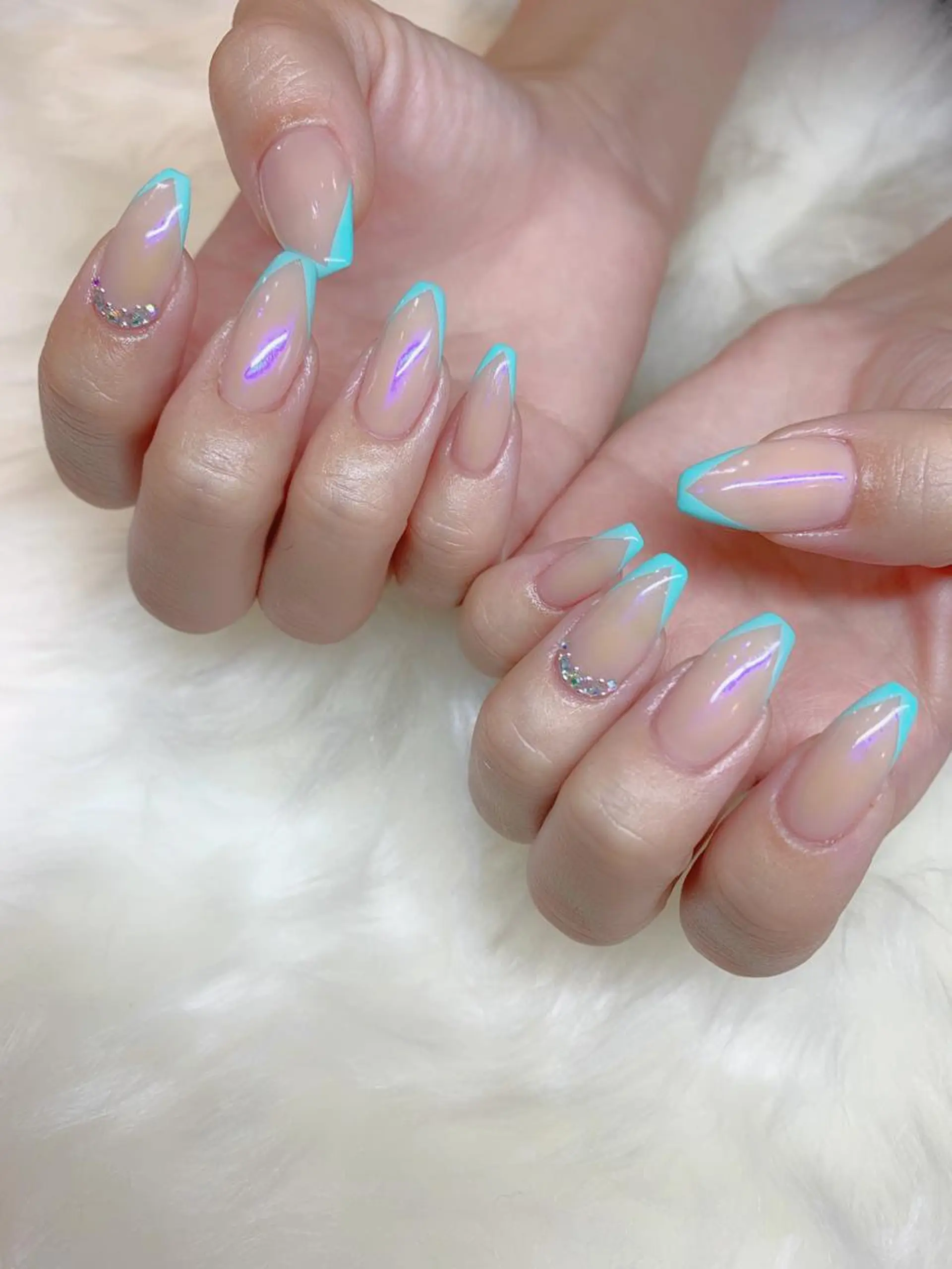 ネイル ハンドネイル glow_ nailのネイルデザイン