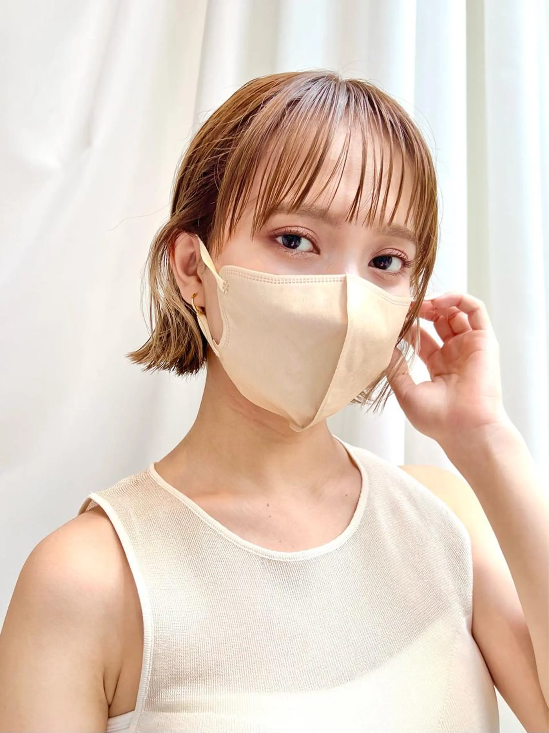 ミディアム カラー ベージュカラー 透明感カラー グレージュ ボブ カット ヘアカラー トリートメント レイヤー専門家 ダブルカラー修のヘアスタイル