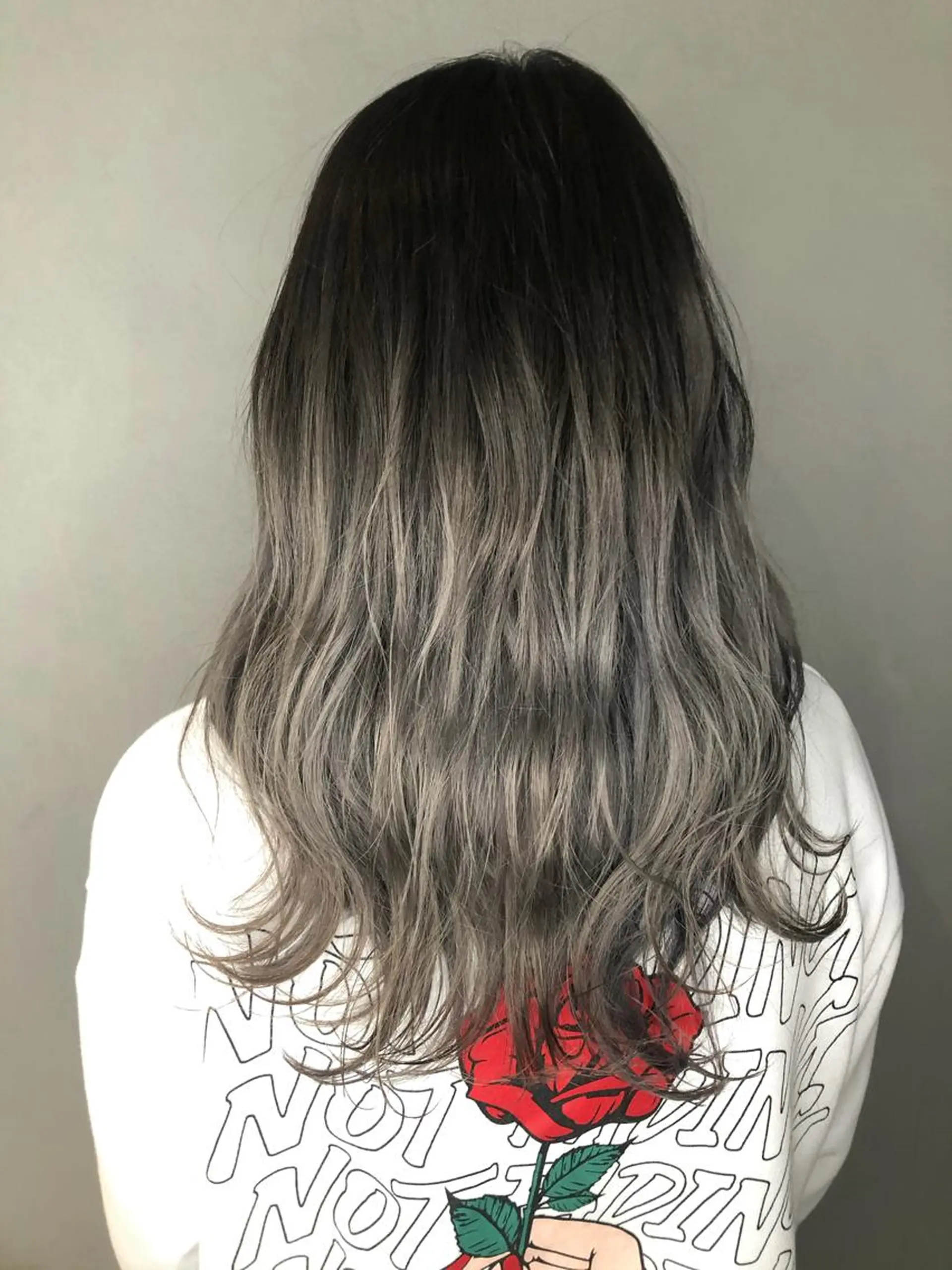 ロング カラー アッシュ グラデーションカラー ヘアカラー トリートメント レイヤー/髪質改善/ ブリーチ/コタケのヘアスタイル