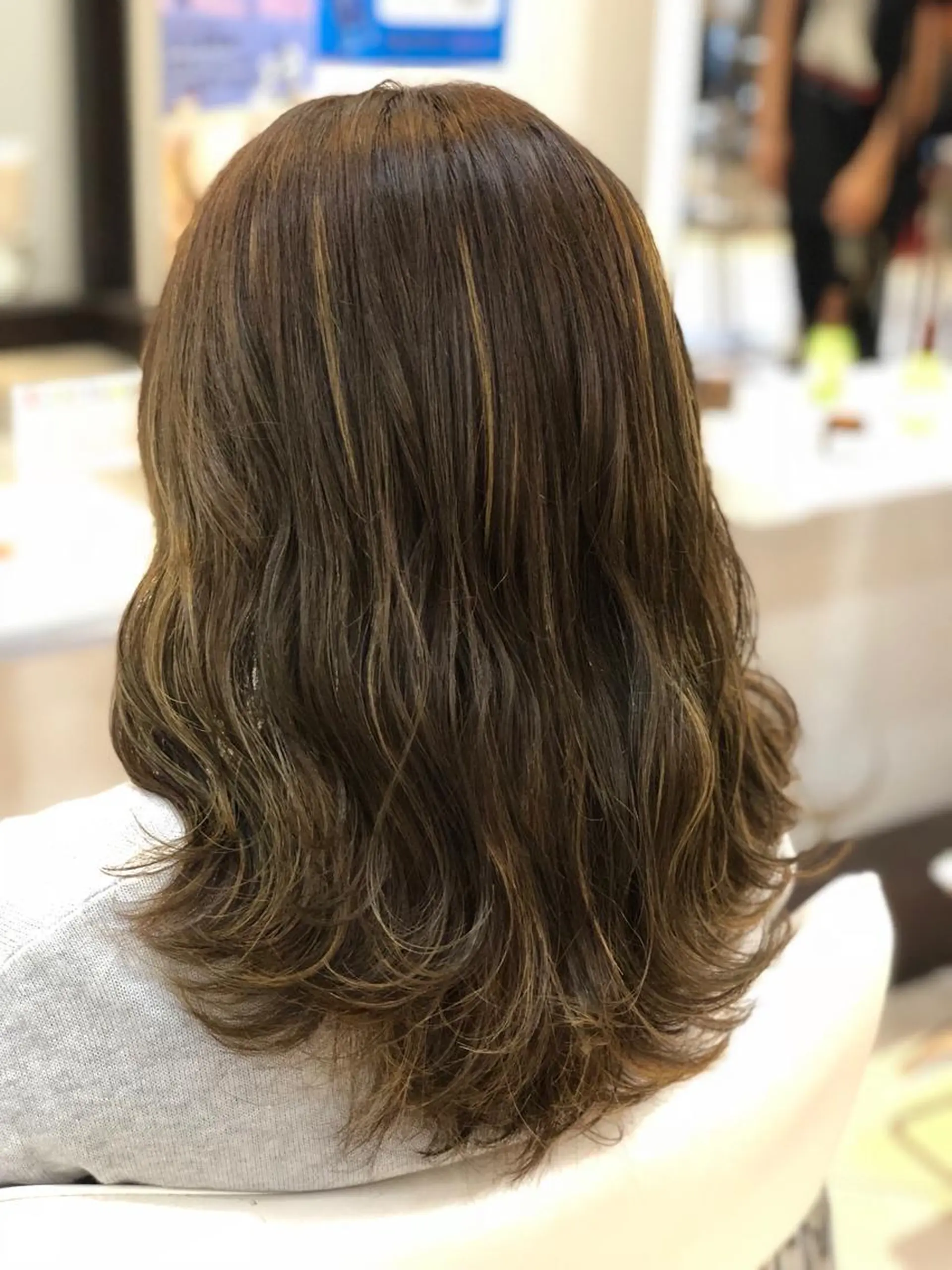 カラー ハイライトカラー 美容室 HAKUAのヘアスタイル