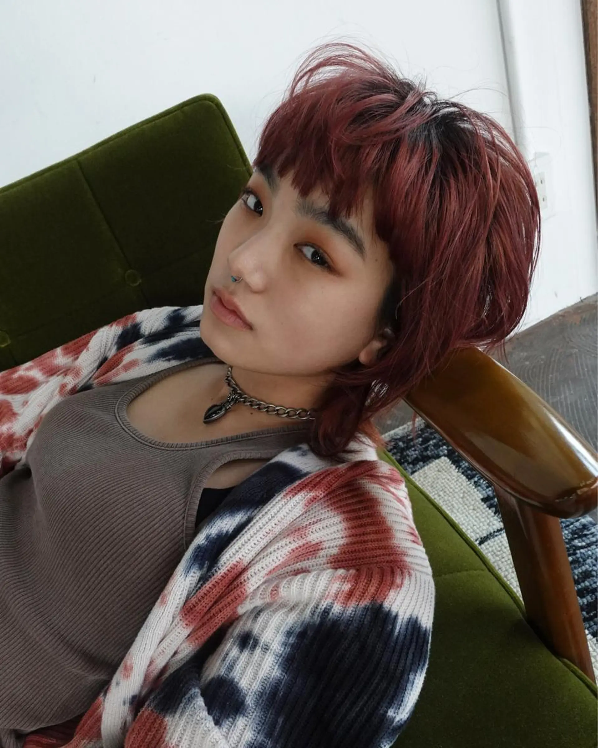 ミディアム カラー レッドカラー カット ヘアカラー トリートメント さと ちはるのヘアスタイル