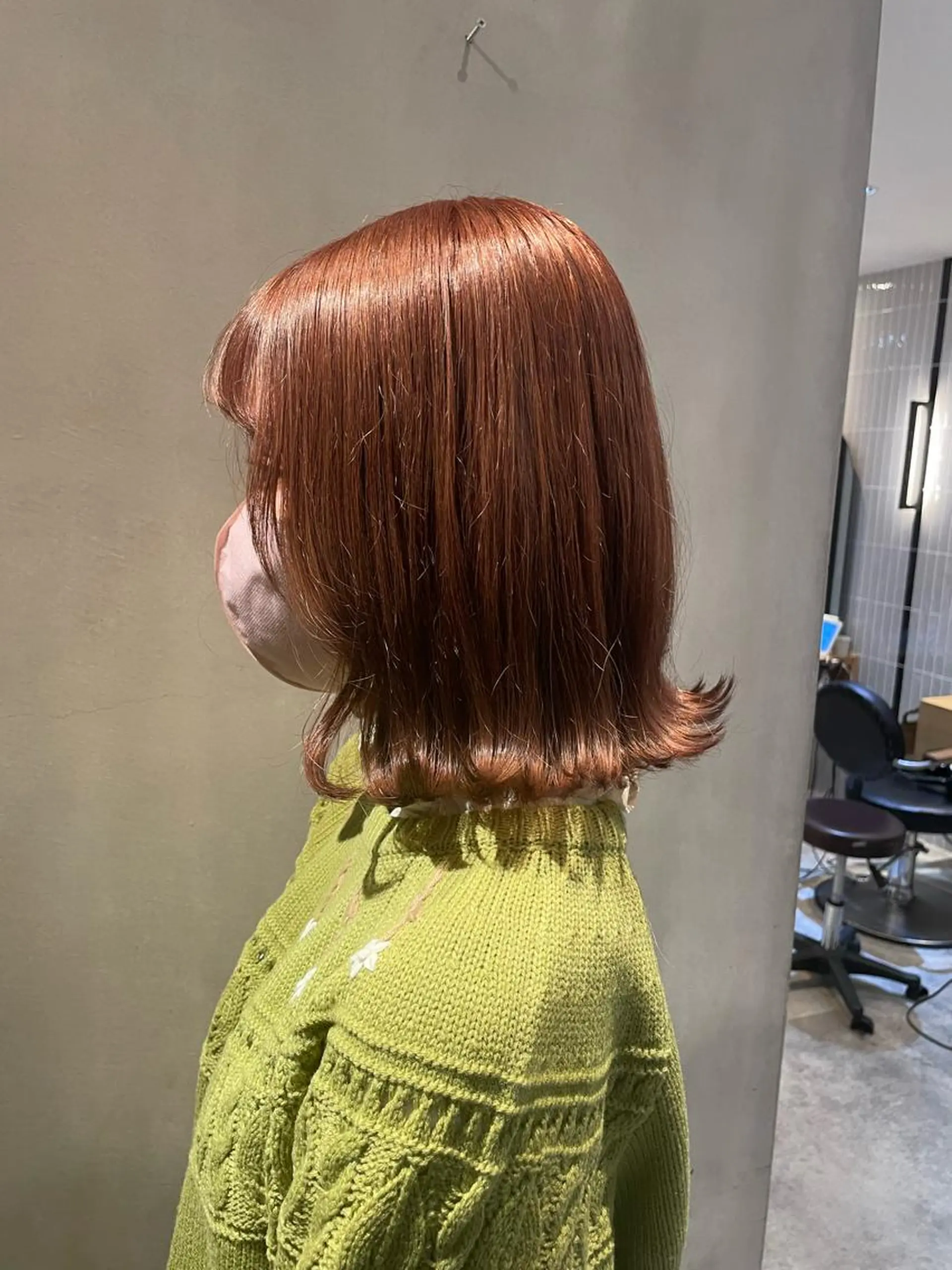 ミディアム ピンクブラウン 複雑履歴に対応ブリー チ無しダブルカラーのヘアスタイル