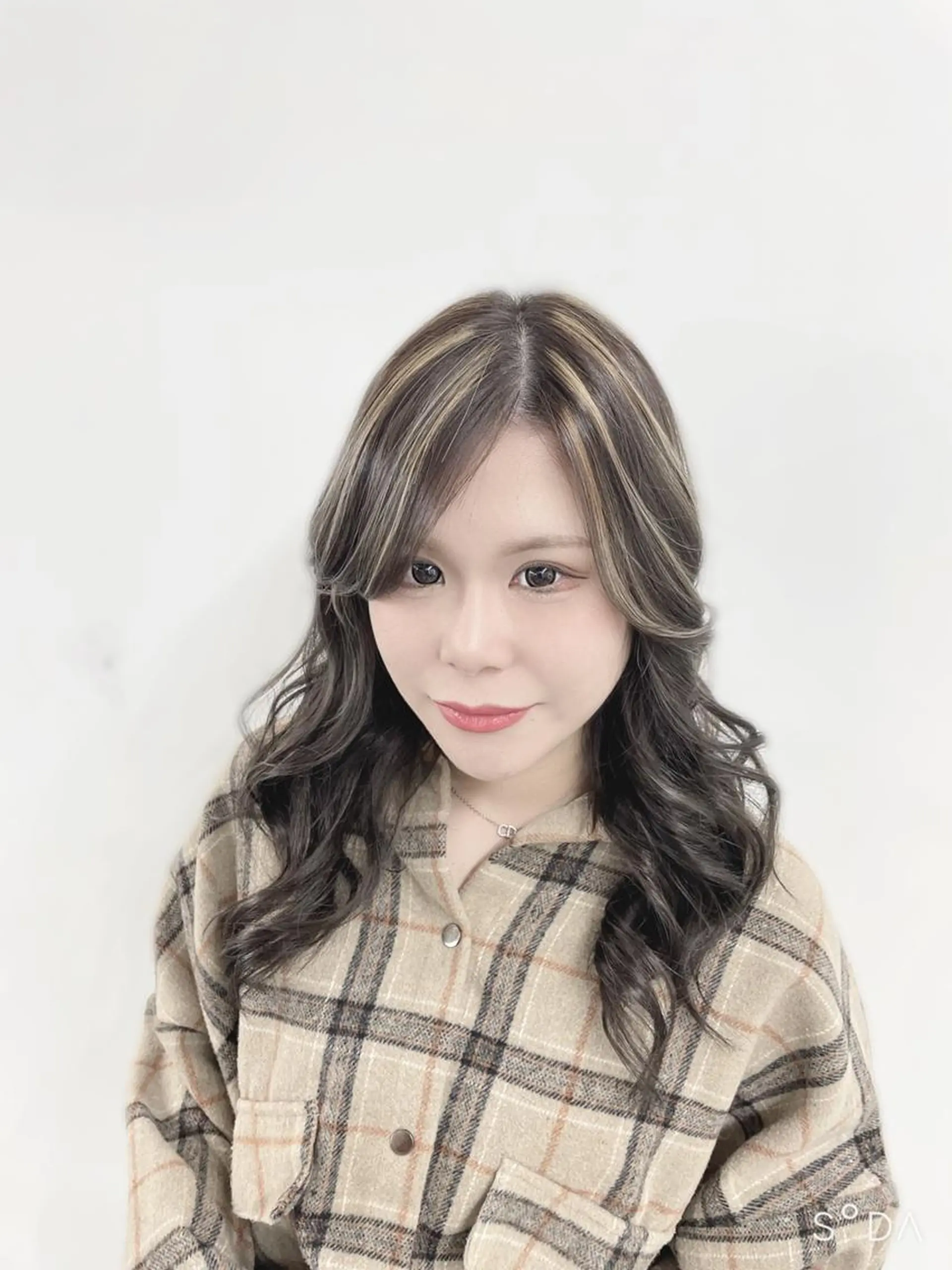 ロング カラー LuciA/エクステ カラーのヘアスタイル