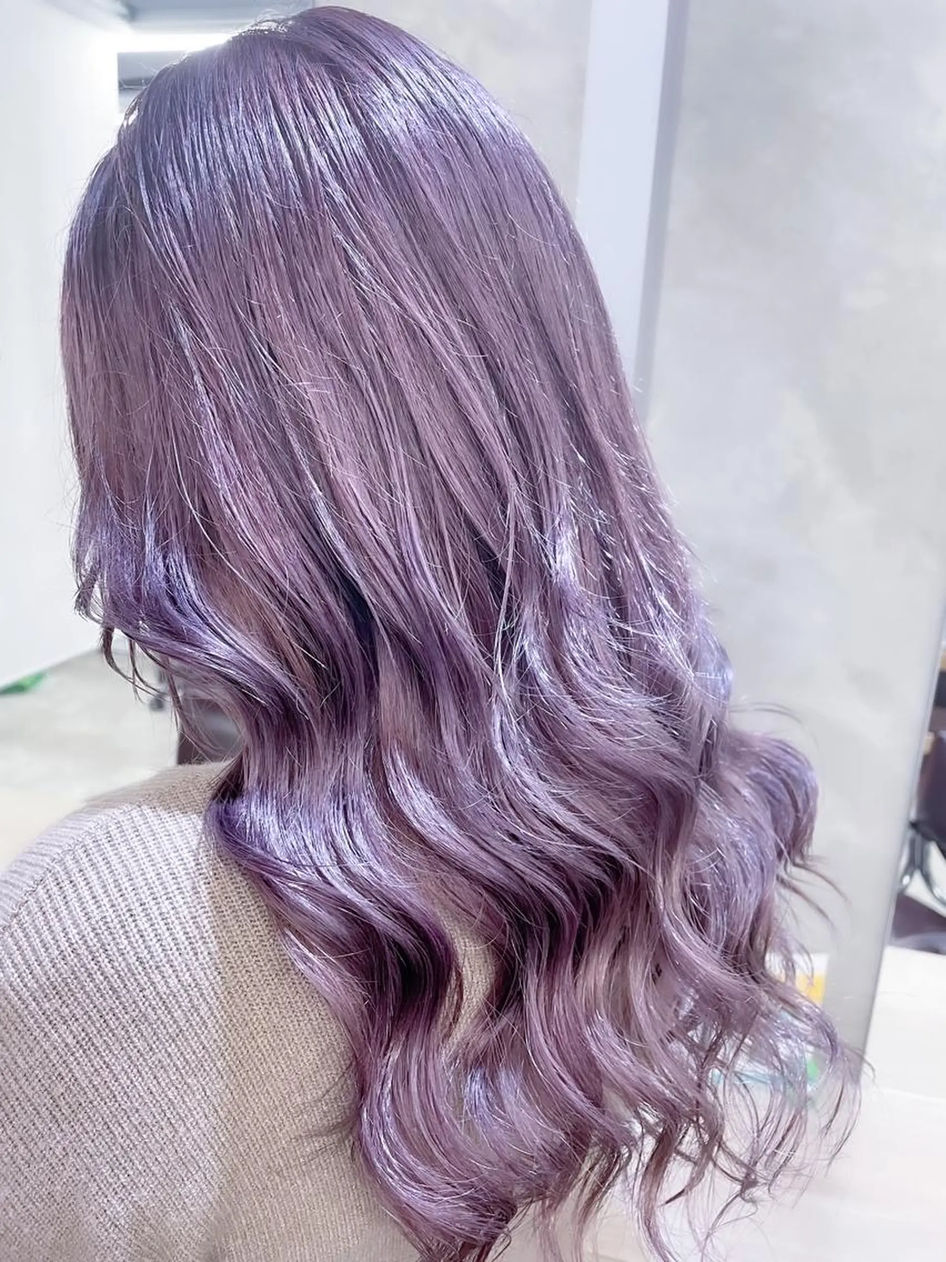 ロング カラー ハイトーンカラー ✨美髪矯正×髪質改善 🍎カイト🍎渋谷のヘアスタイル