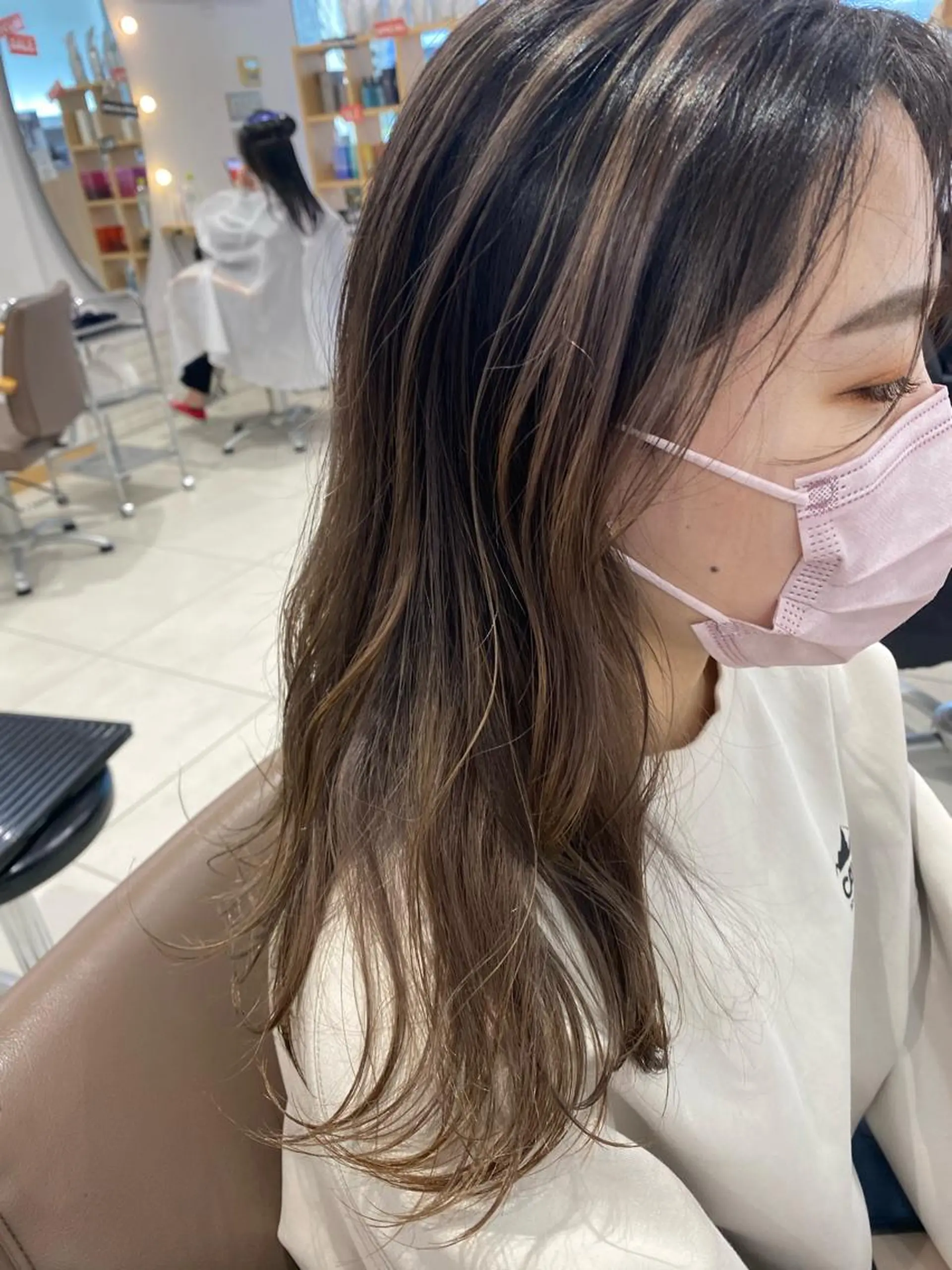 ロング カラー 🍀透明感抜群🍀/ ハイトーンカラーのヘアスタイル