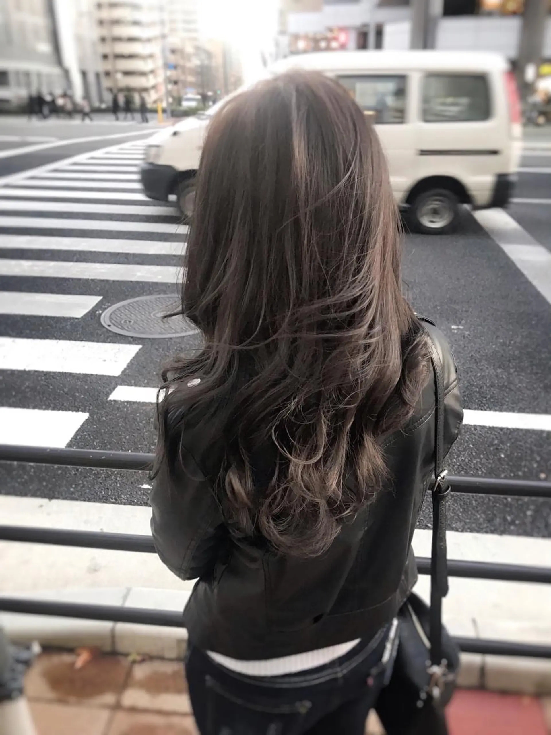 ロング カラー アッシュ ミルクティーアッシュ 【髪質改善特化】 ✂︎  jun ✂︎のヘアスタイル