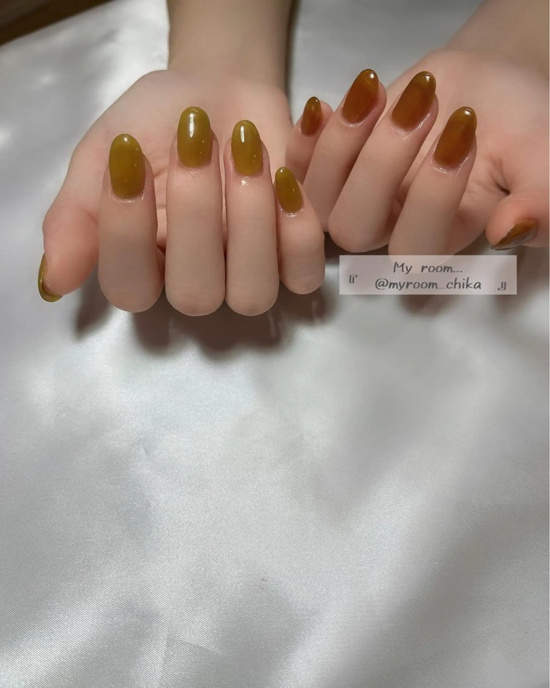 ネイル Amua.facial salon所属・ネイル・ハーブ Amua.新宿御苑のエステ・リラクイメージ