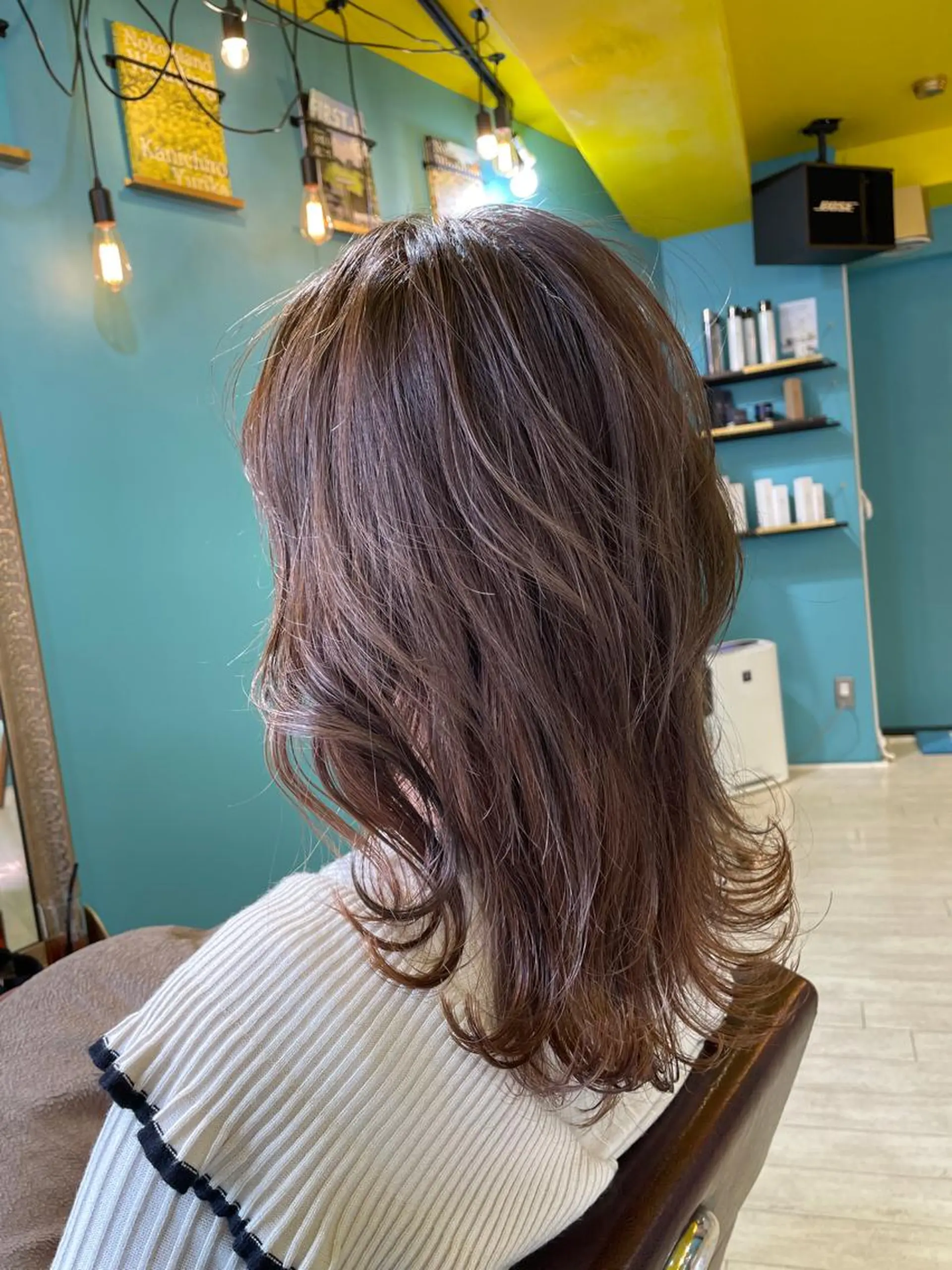 セミロング カラー アッシュ アッシュグレー アッシュグレージュ グレージュ ハイライトカラー ヘアカラー 末石 智のヘアスタイル