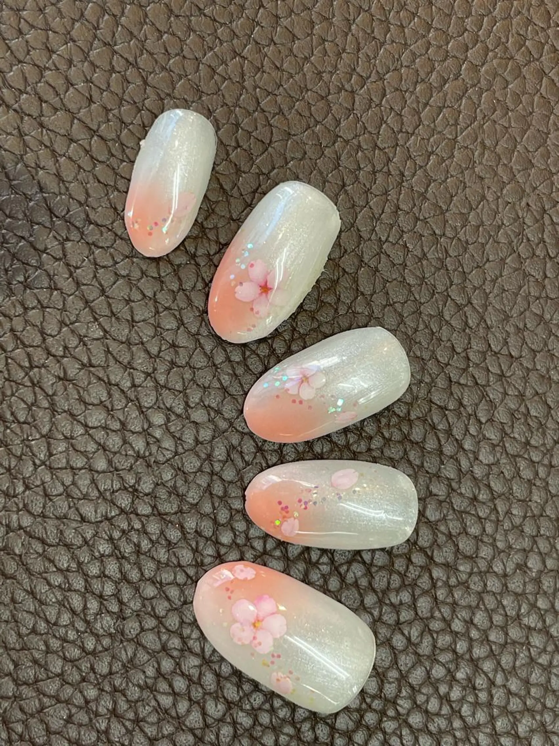 ネイル チークネイル ピンク 春ネイル FASTNAIL PLUS 新宿店のネイルデザイン
