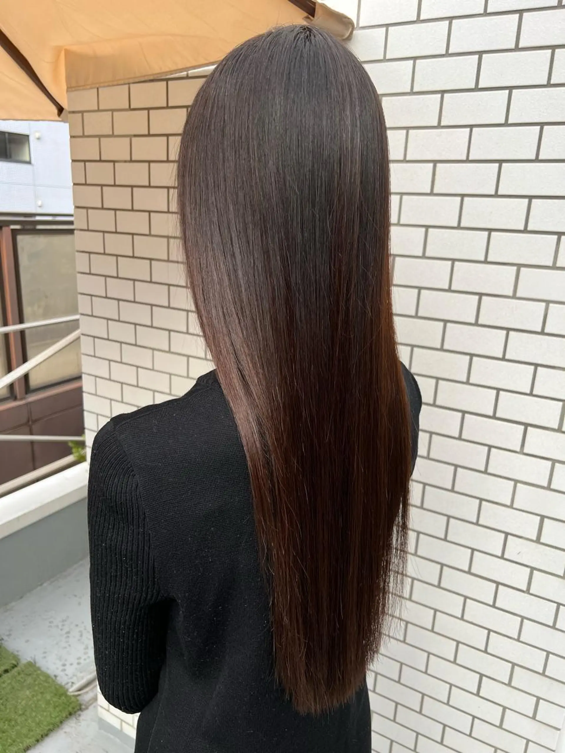 ロング パーマ ストレートパーマ カット 縮毛矯正 【髪質改善/縮毛矯正 /カラー】ホサカのヘアスタイル