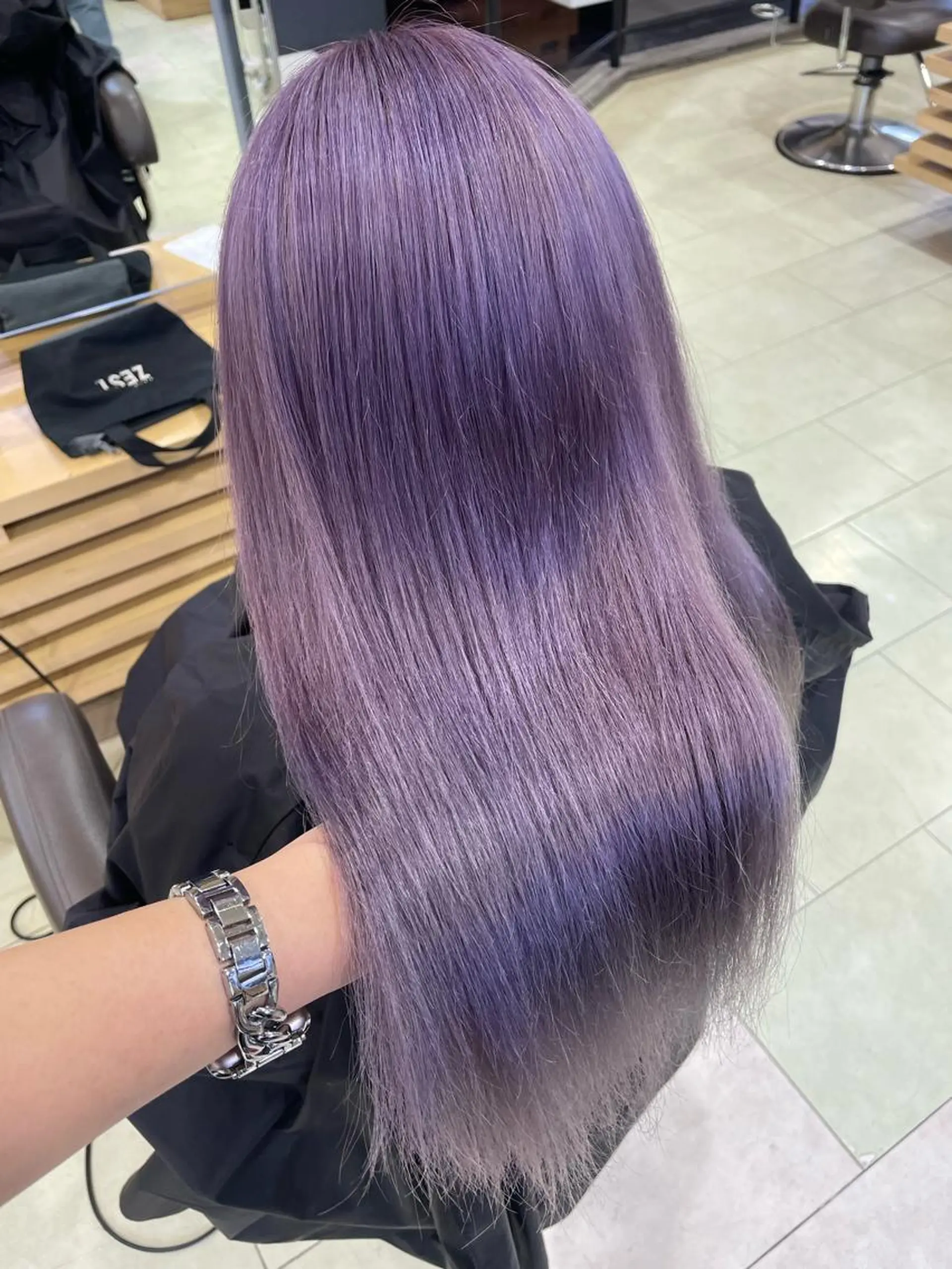 ロング カラー メンズパーマ 新宿　yudaiのヘアスタイル