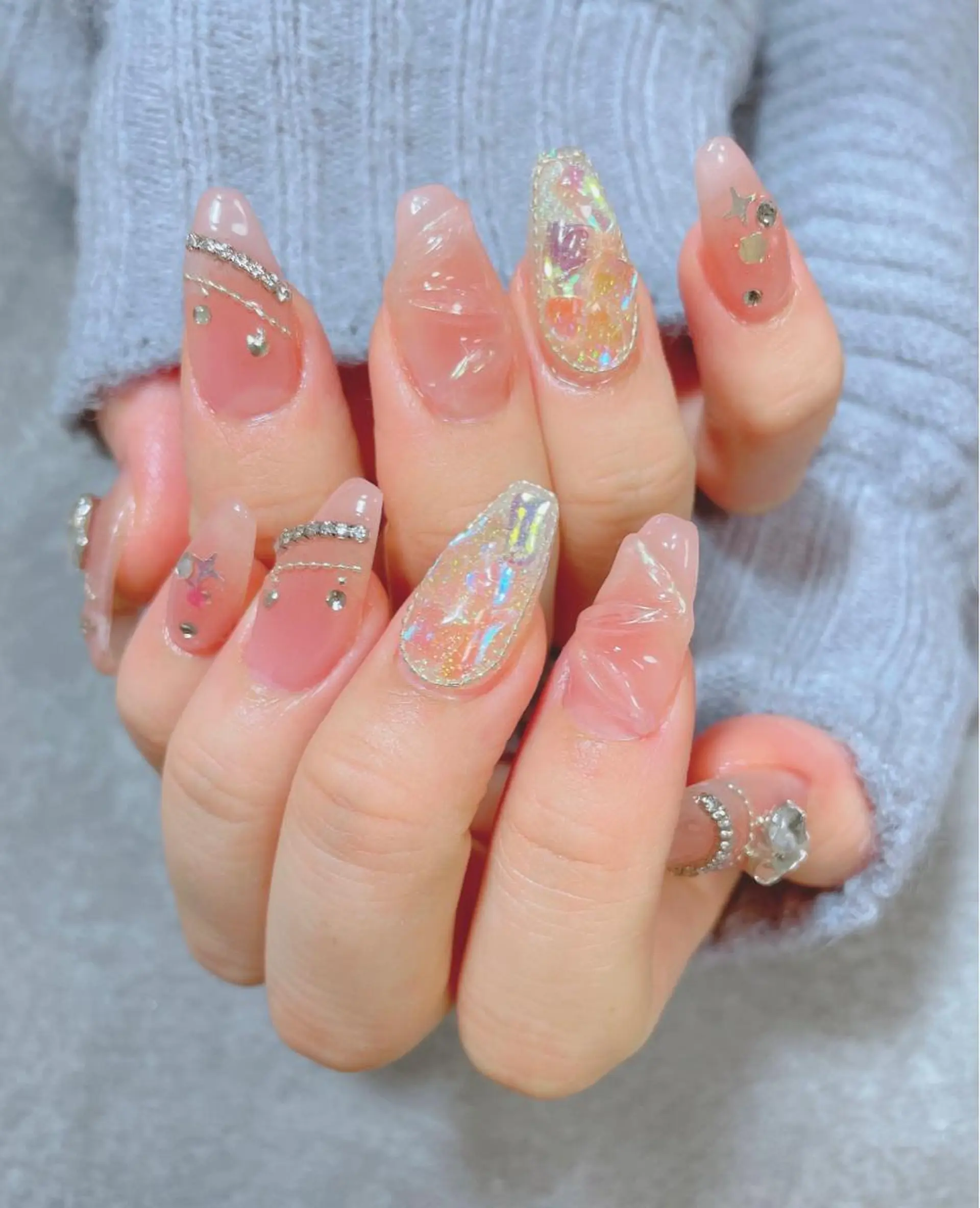 ネイル aura .のネイルデザイン