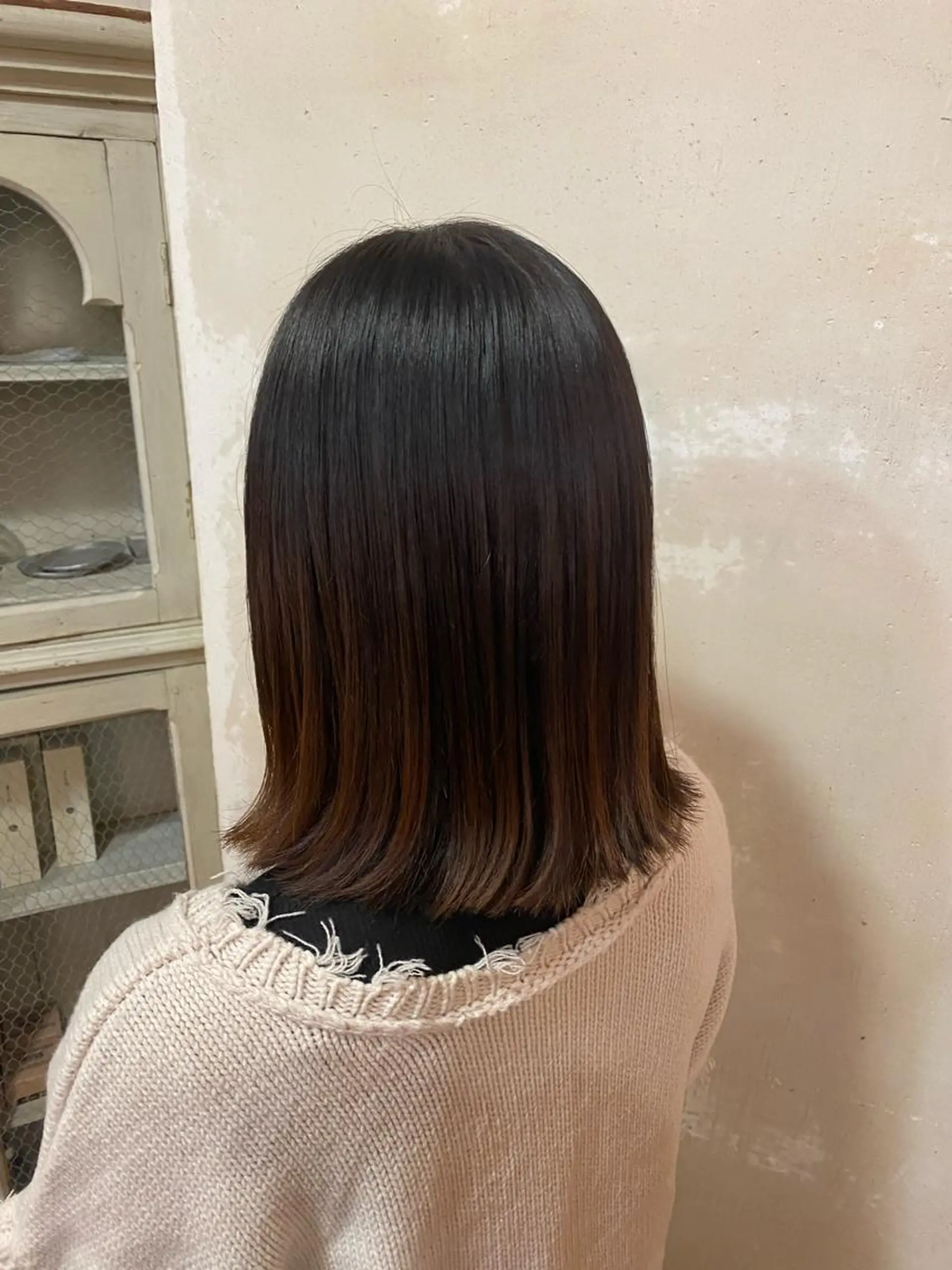 ミディアム 井上 日菜乃のヘアスタイル