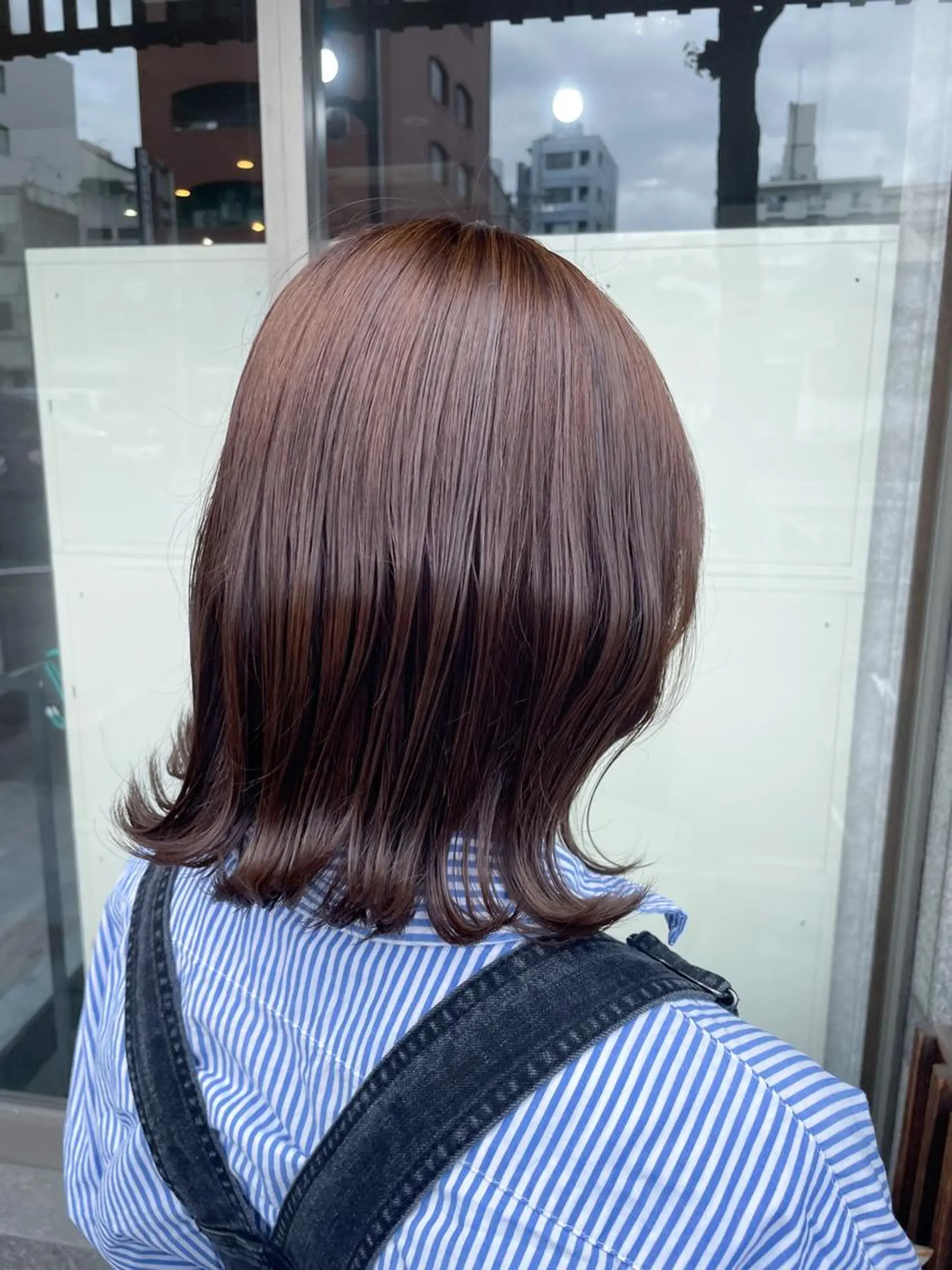 セミロング カラー イワタ マハ/ minim hairのヘアスタイル