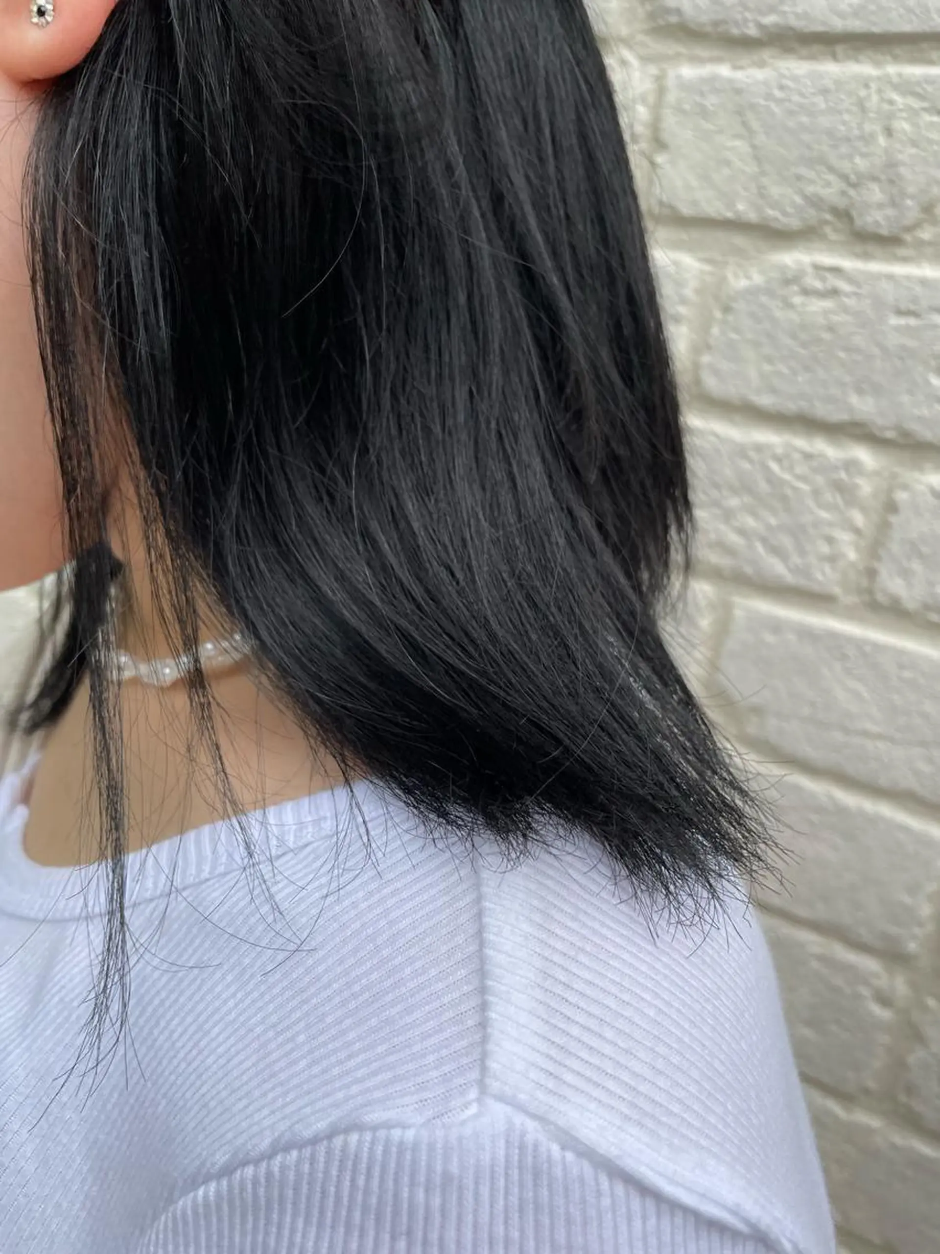 セミロング カラー 井上 ほのかのヘアスタイル