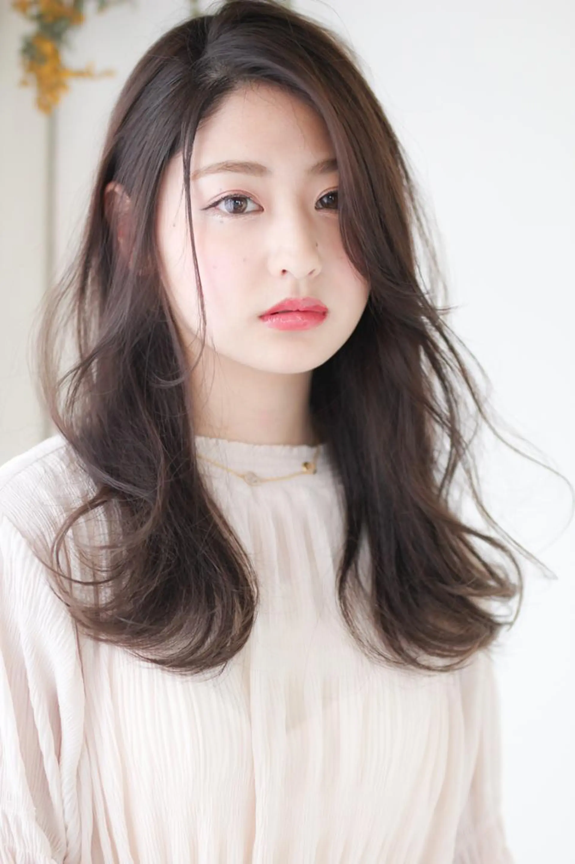 セミロング 井上 未悠のヘアスタイル