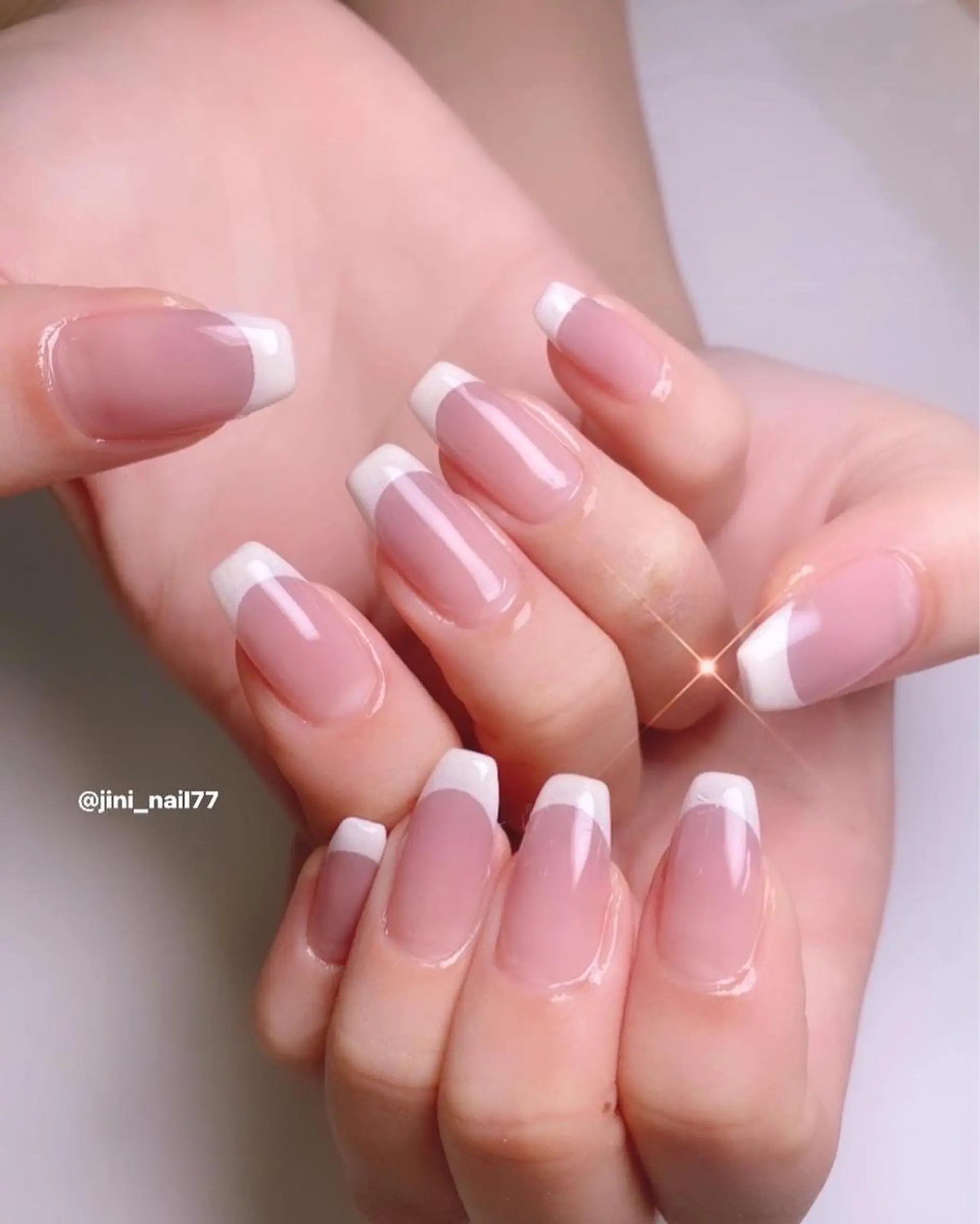 ネイル JINI NAIL所属・ジニ ネイルのネイルデザイン