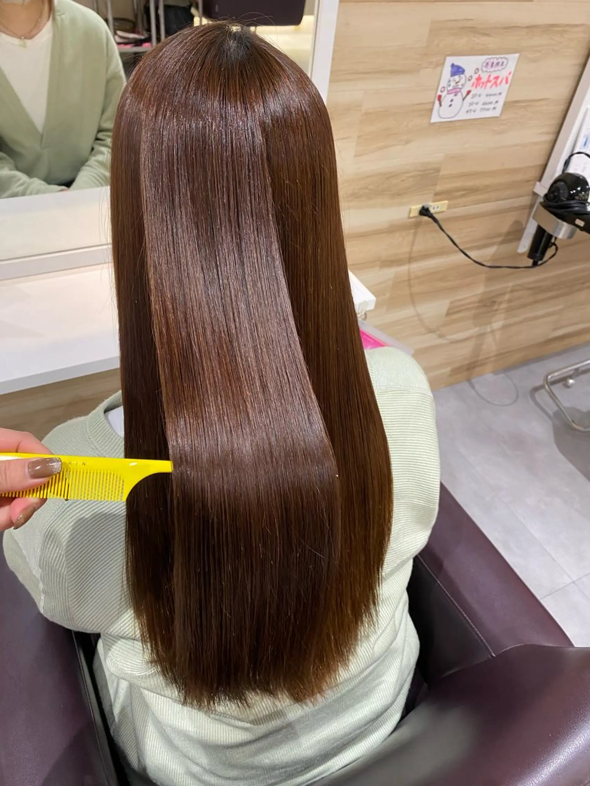 カラー 河原 亜樹のヘアスタイル