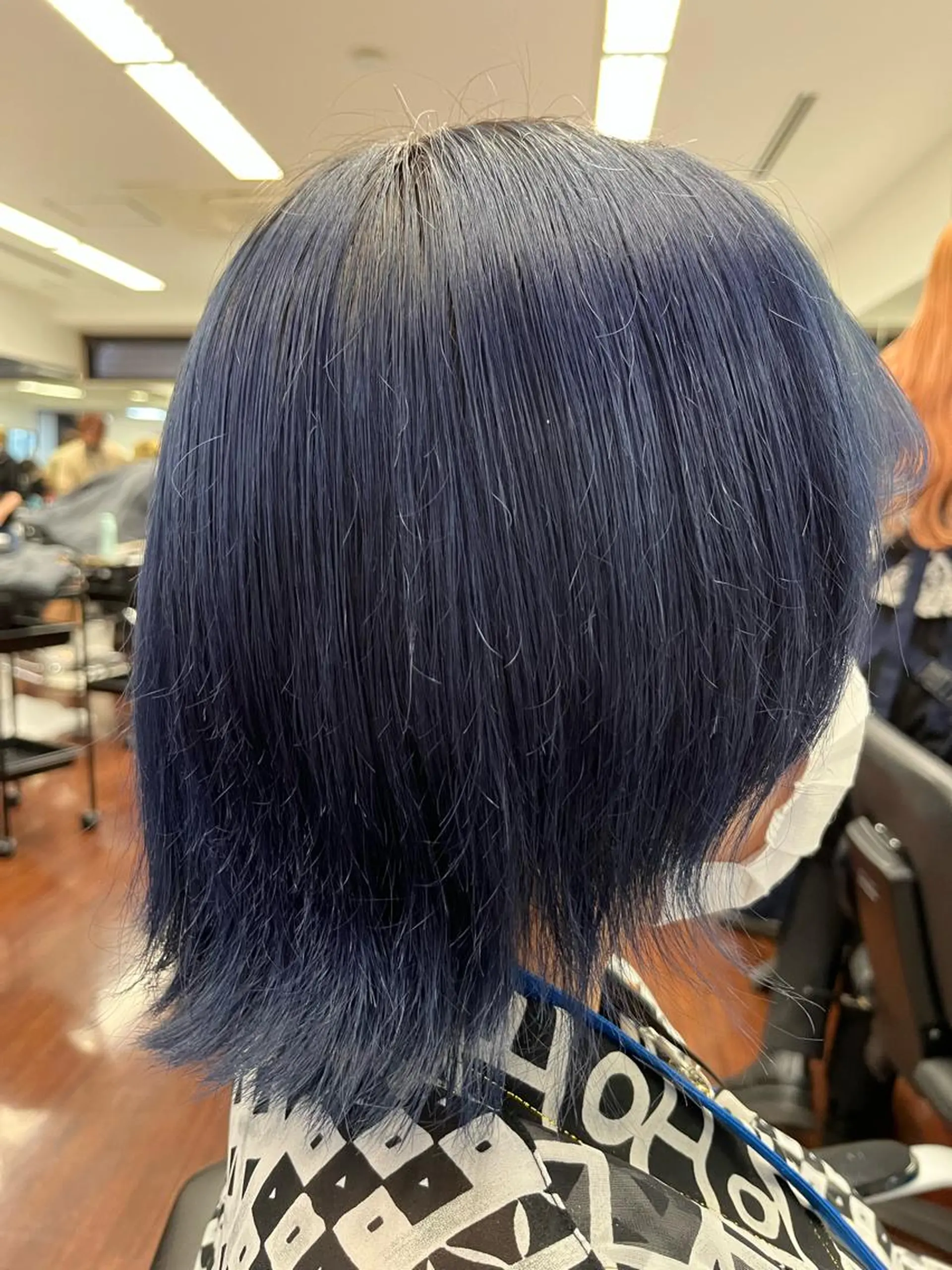 ミディアム カラー ブルーカラー 池袋/似合わせ/縮毛 髪質改善【ugen】のヘアスタイル