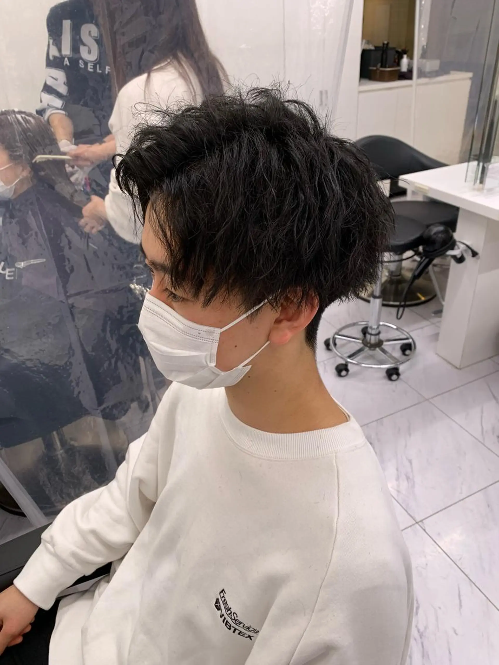 ショート カラー パーマ メンズ メンズパーマ特化 TAIGAのヘアスタイル