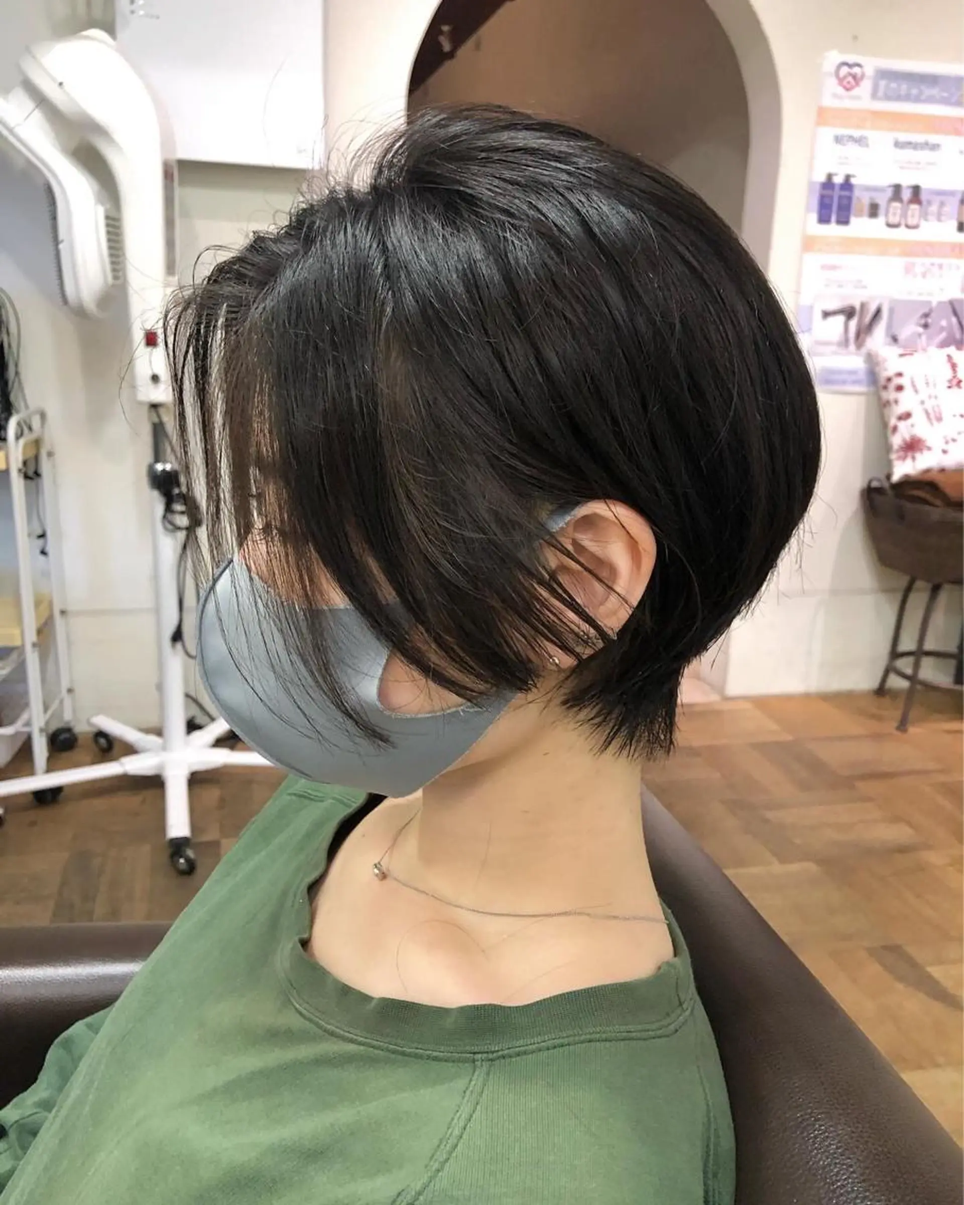 ショート ヤナギウチ エリカのヘアスタイル