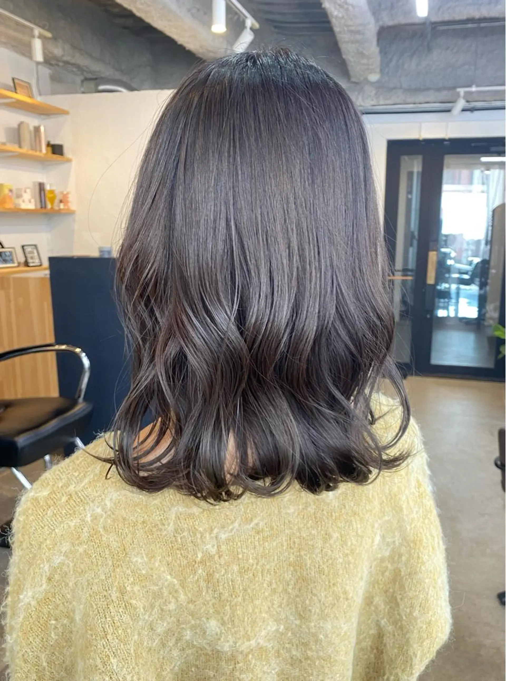 ミディアム カラー グレージュ カーキグレージュ 暖色カラー/天神/ ヘイマサクラのヘアスタイル