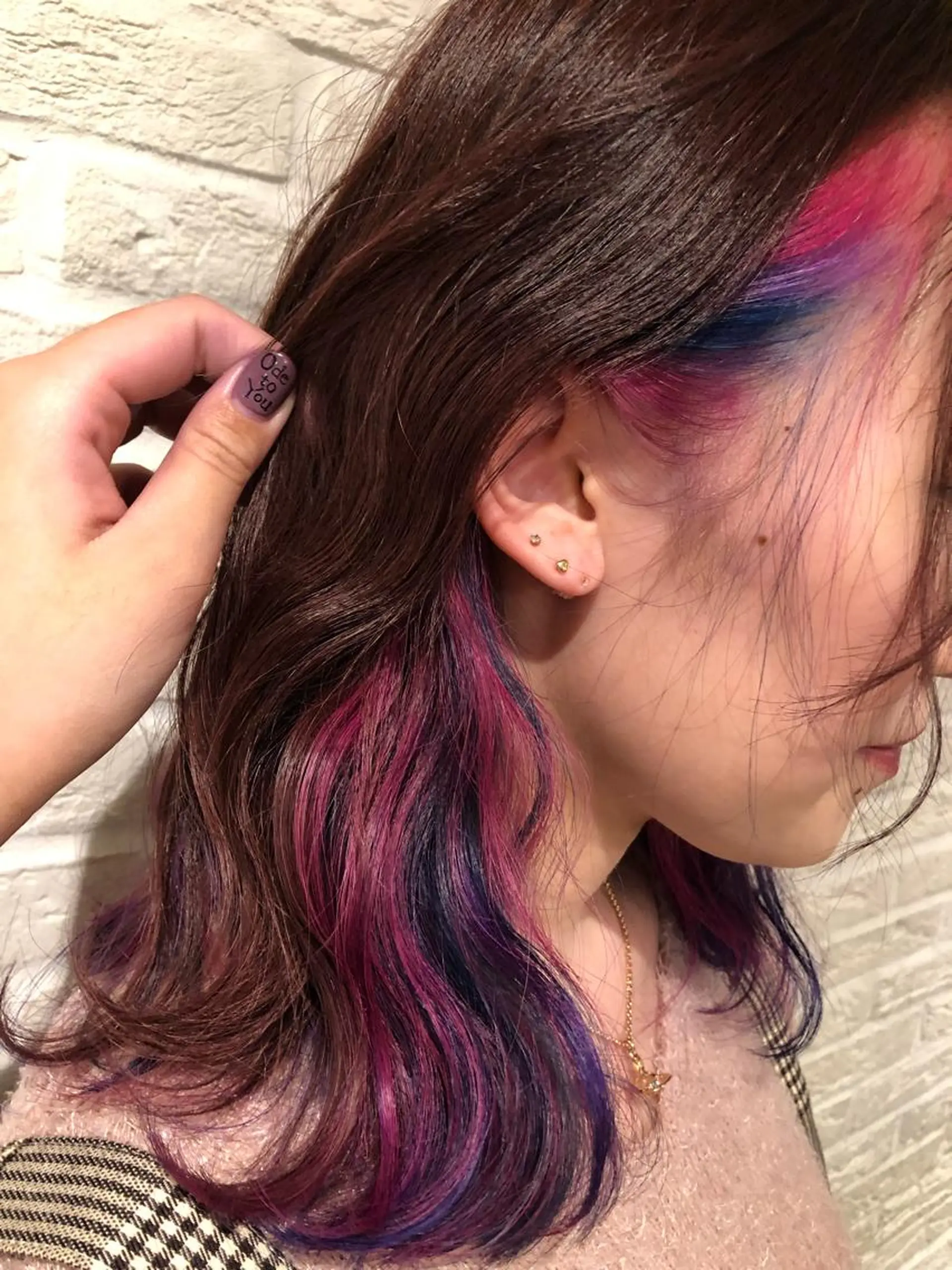 ミディアム カラー インナーカラー nailist mana𖤐´-のネイルデザイン