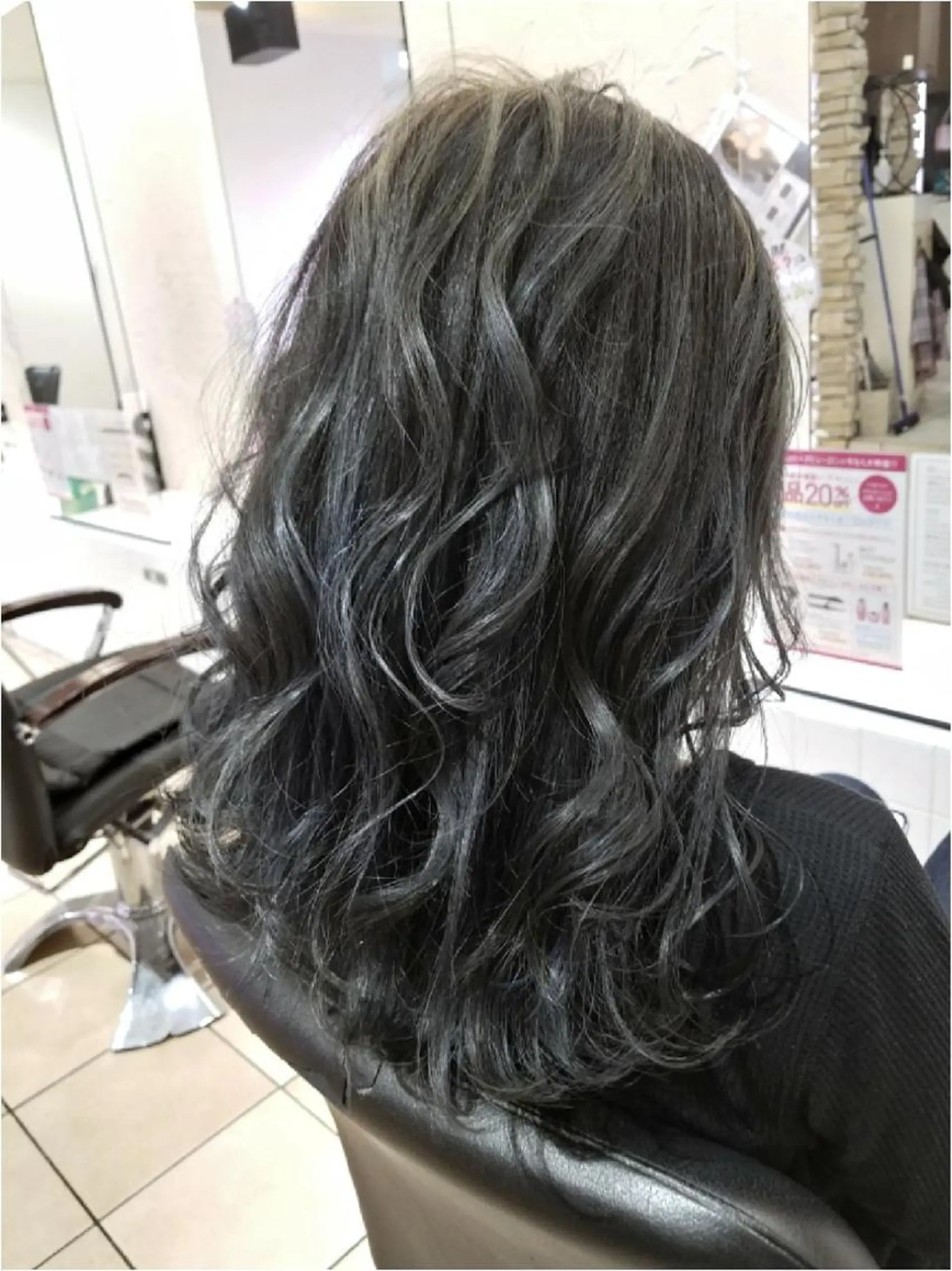 カラー セミロング グレージュ 【髪質改善美容師】t occa茨木篠原健太のヘアスタイル