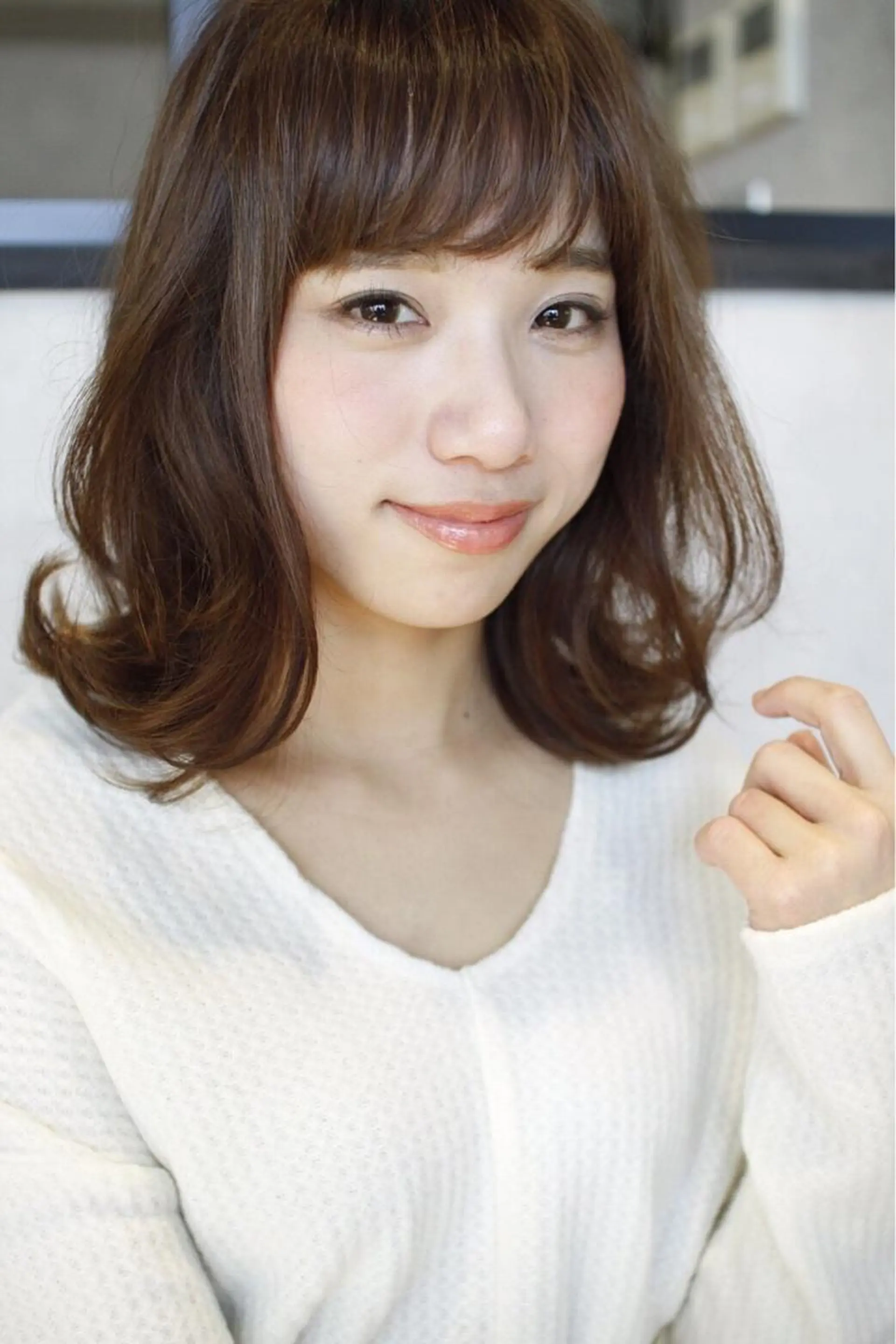 ミディアム 土屋 ゆうこのヘアスタイル