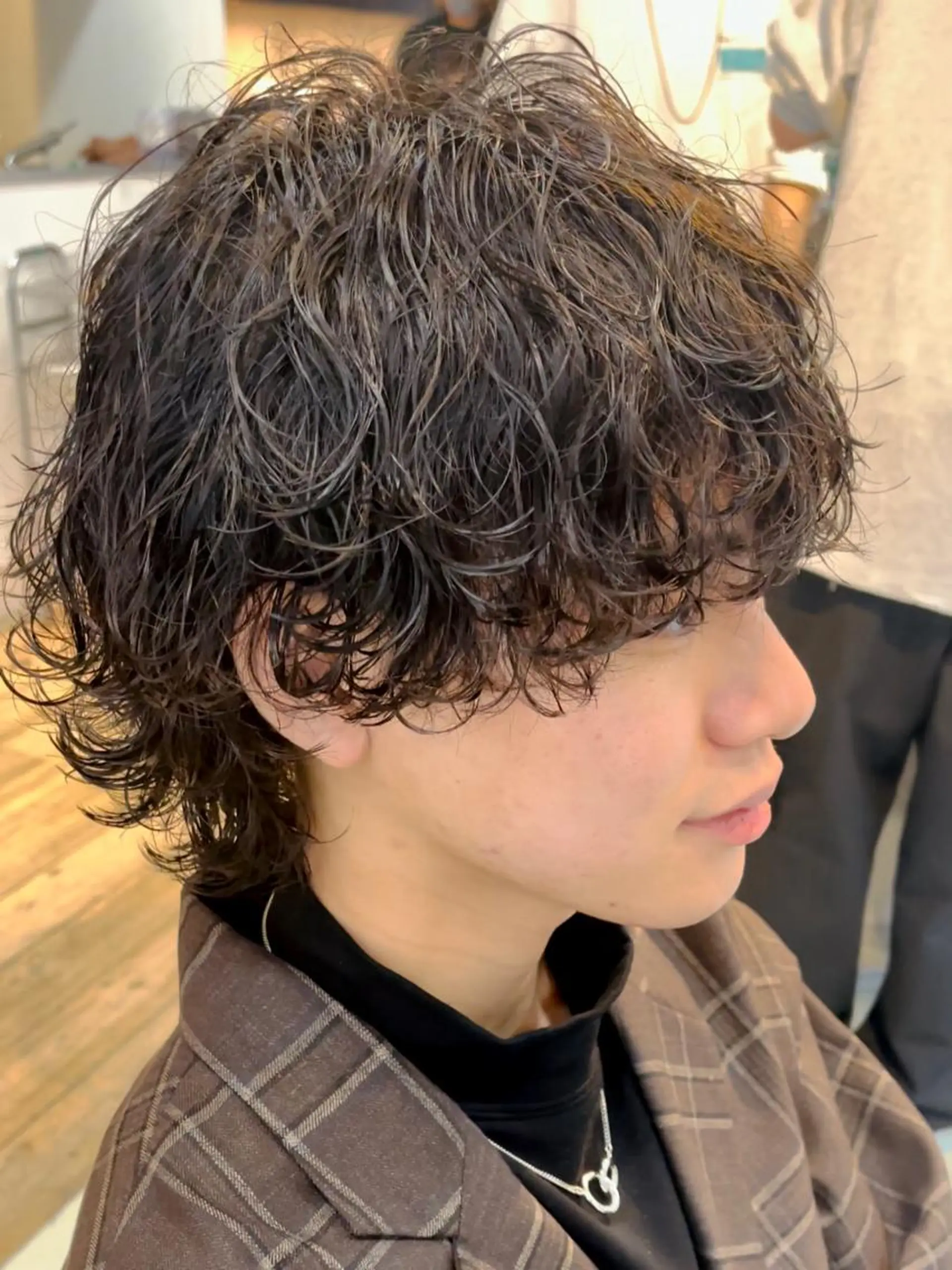 ショート メンズ メンズパーマ 波巻きパーマ fifth リュウセイのヘアスタイル