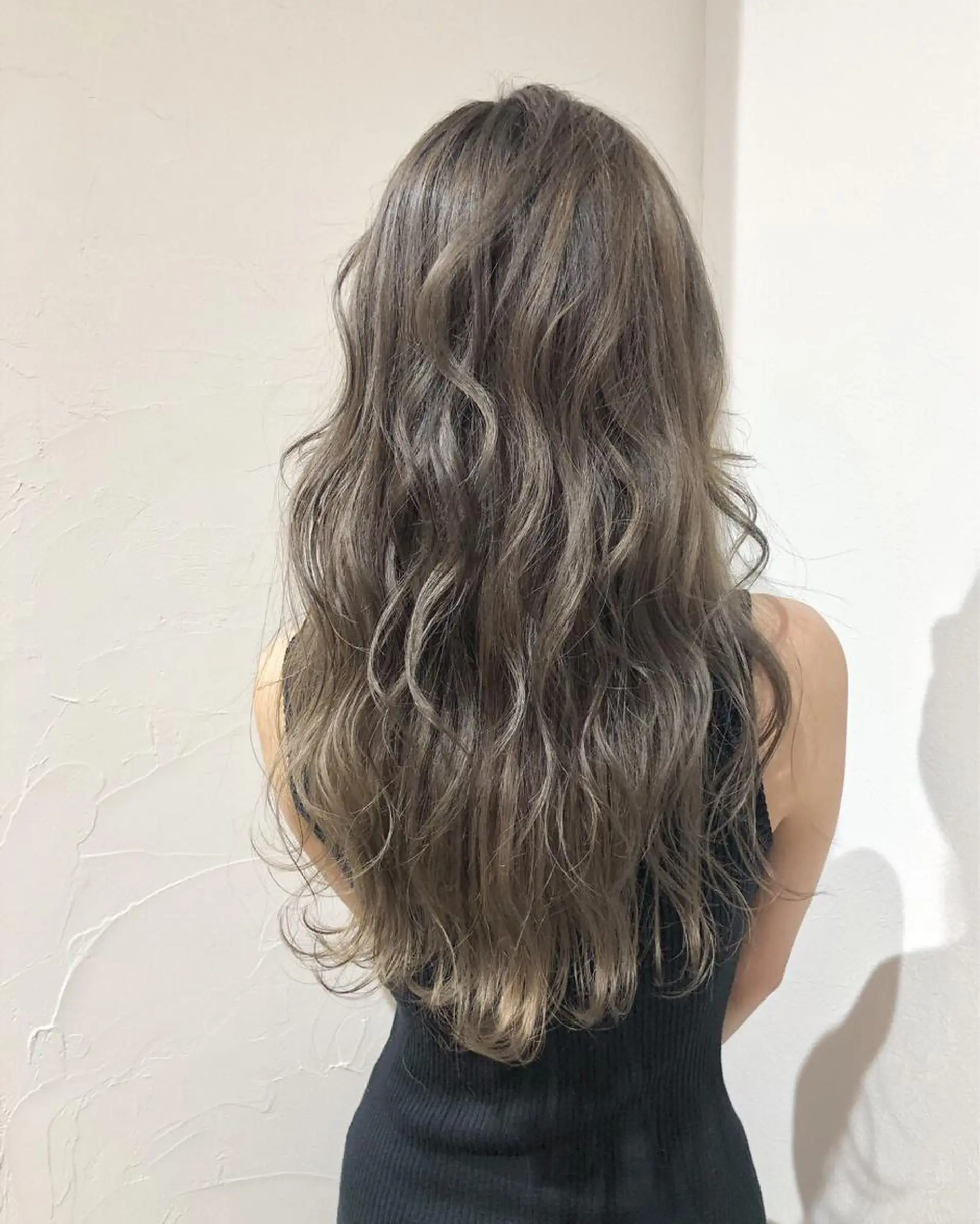 ロング カラー WEST OLAND加藤圭介のヘアスタイル