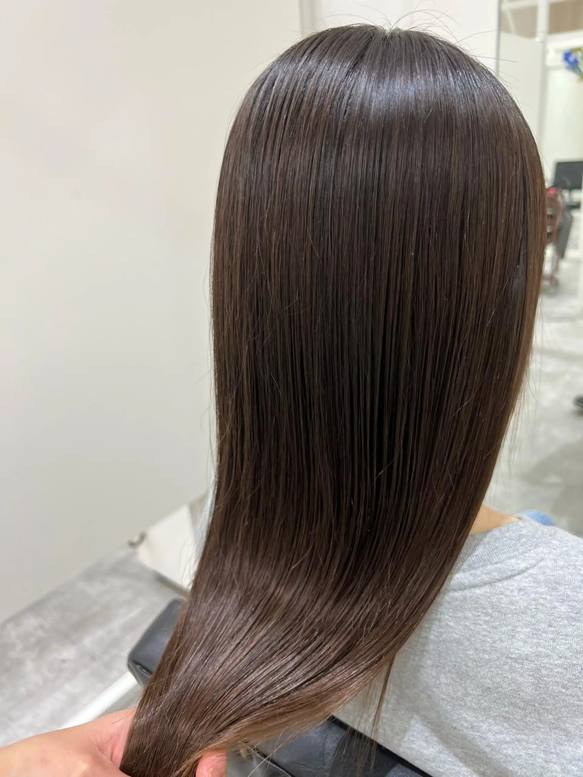 ロング ハイライト 髪質改善 縮毛矯正 ウルフカット 酸性ストレート Adachi Fujikoのヘアスタイル