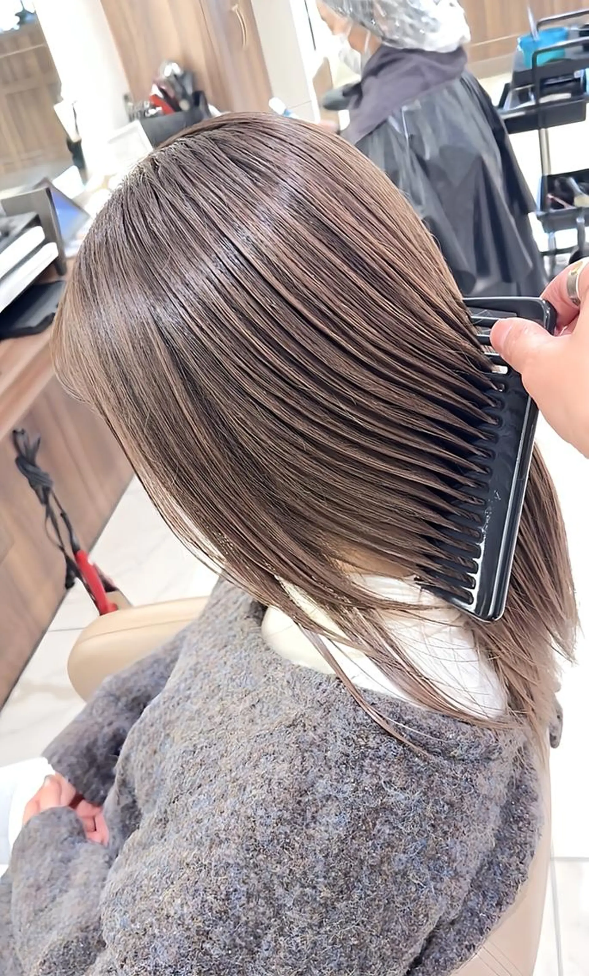 セミロング カラー 髪質改善 ヘアカラー トリートメント 高橋凜/髪質改善/ 縮毛矯正/カラーのヘアスタイル