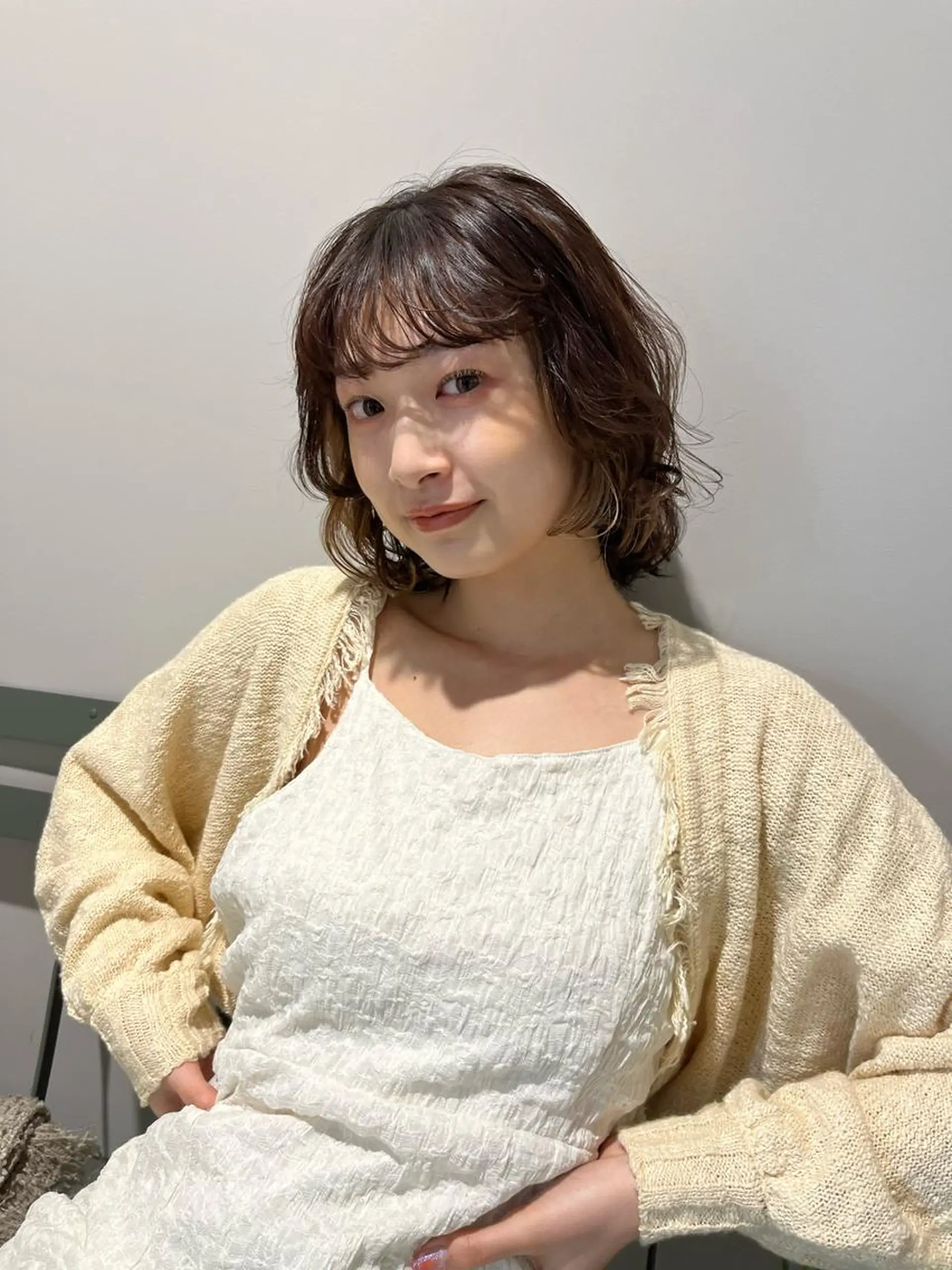 ミディアム パーマ 透明感ケアカラー/ レイヤー/ryokaのヘアスタイル