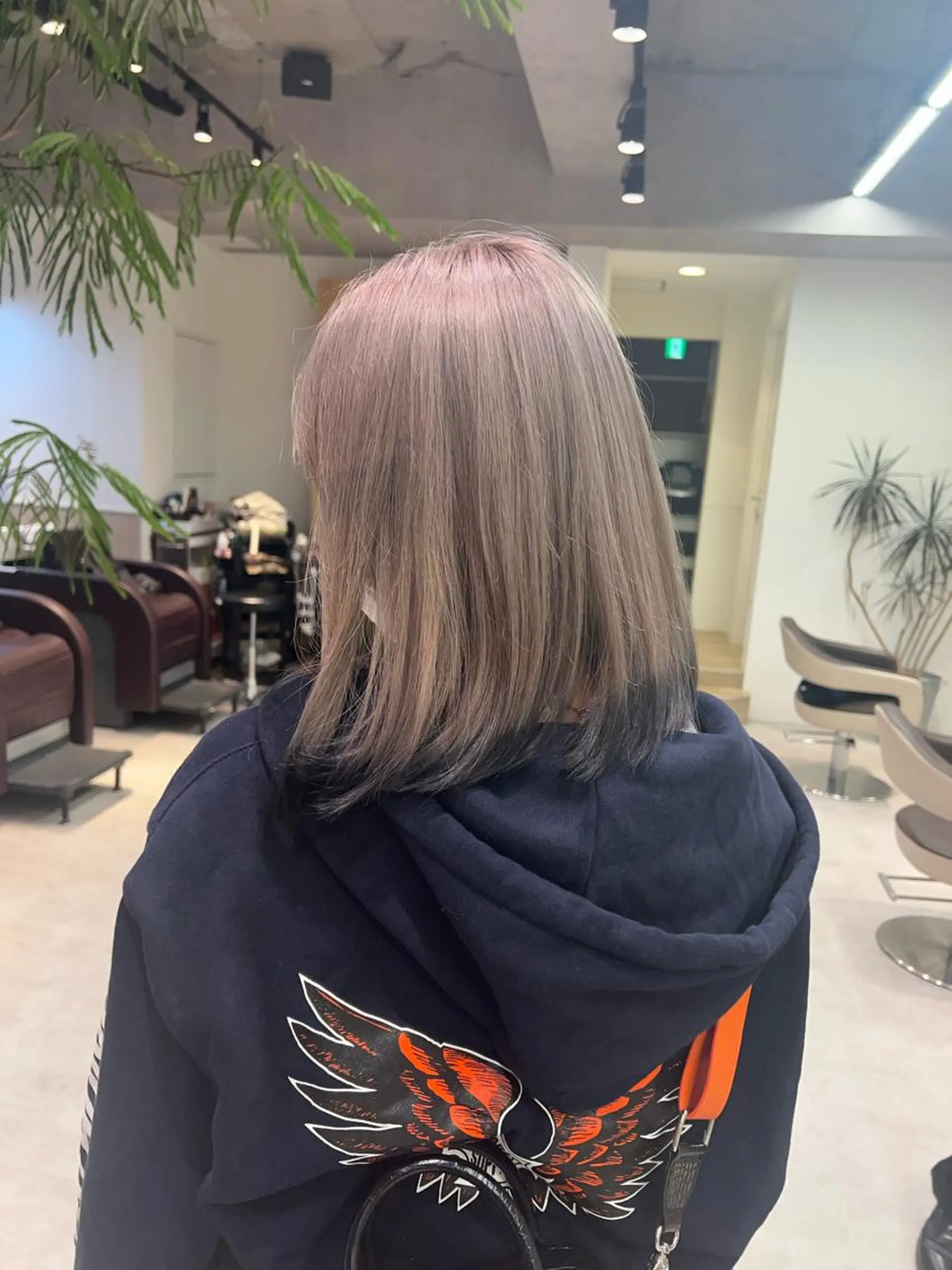 ショート カラー ヘアカラー トリートメント 🍀お悩み改善憧れの 美髪 小林風雅のヘアスタイル