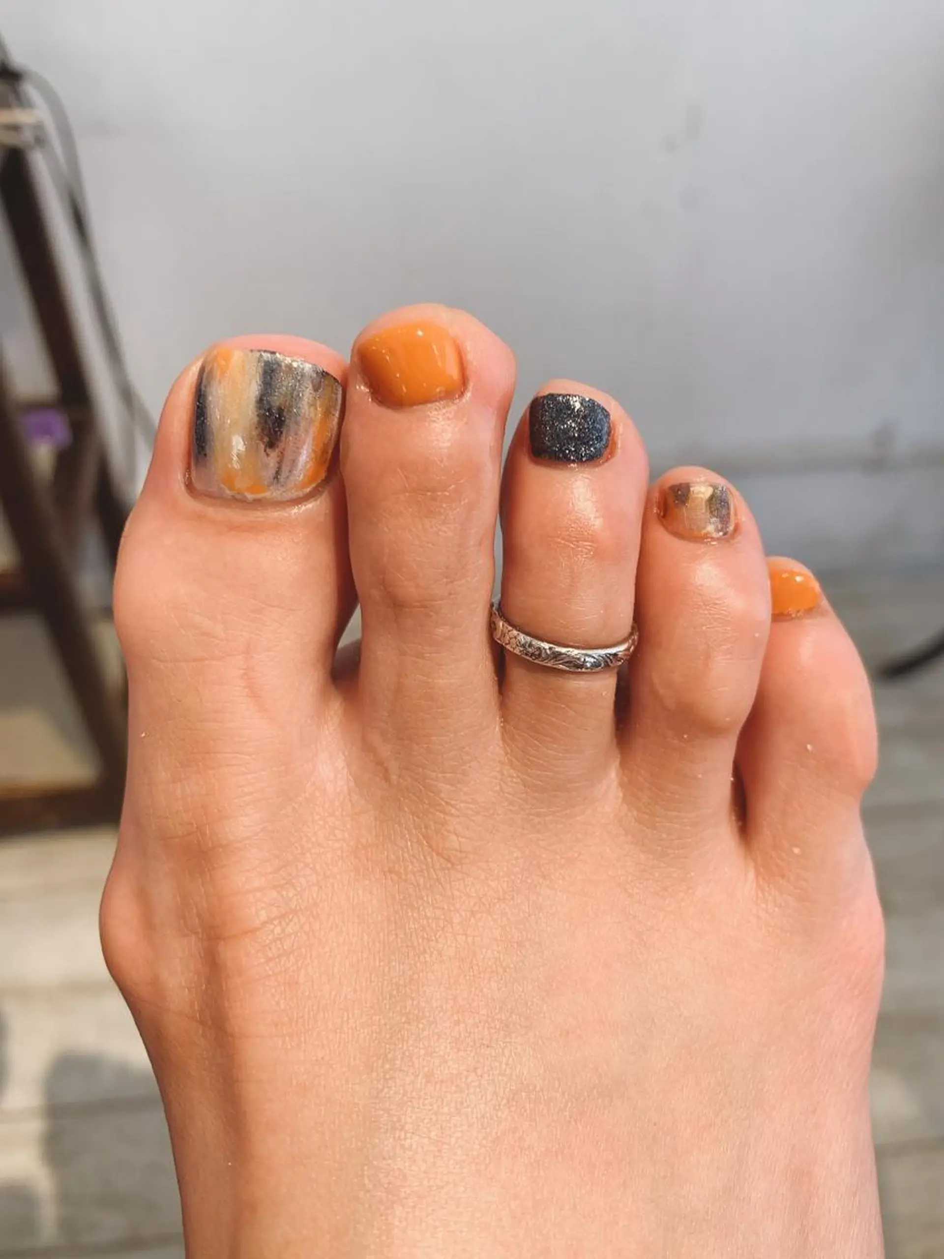 ネイル フットネイル ニュアンスネイル ナルサワ トモミのエステ・リラクイメージ