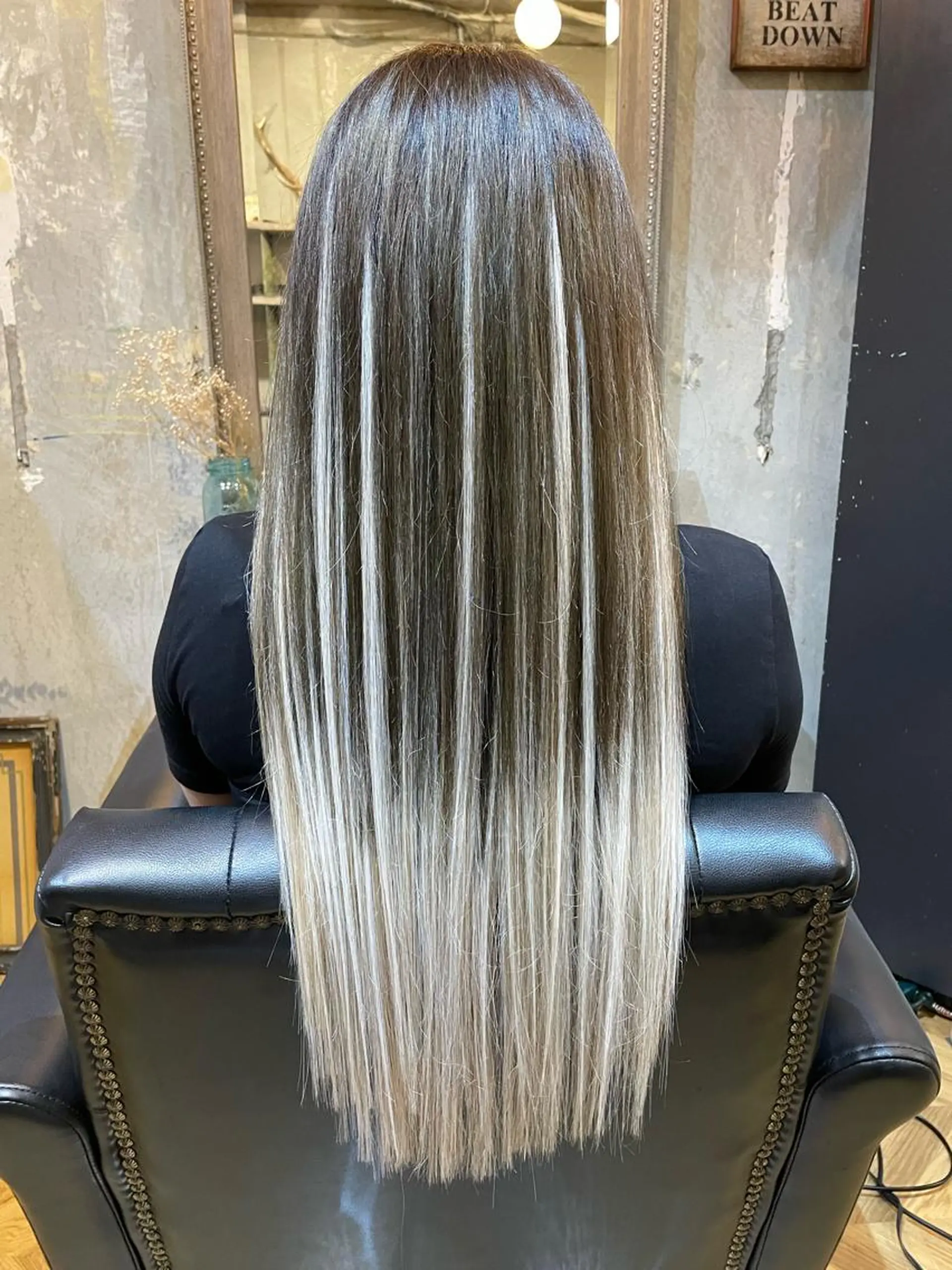 ロング カラー 雨宮花果/国立 透明感カラーのヘアスタイル