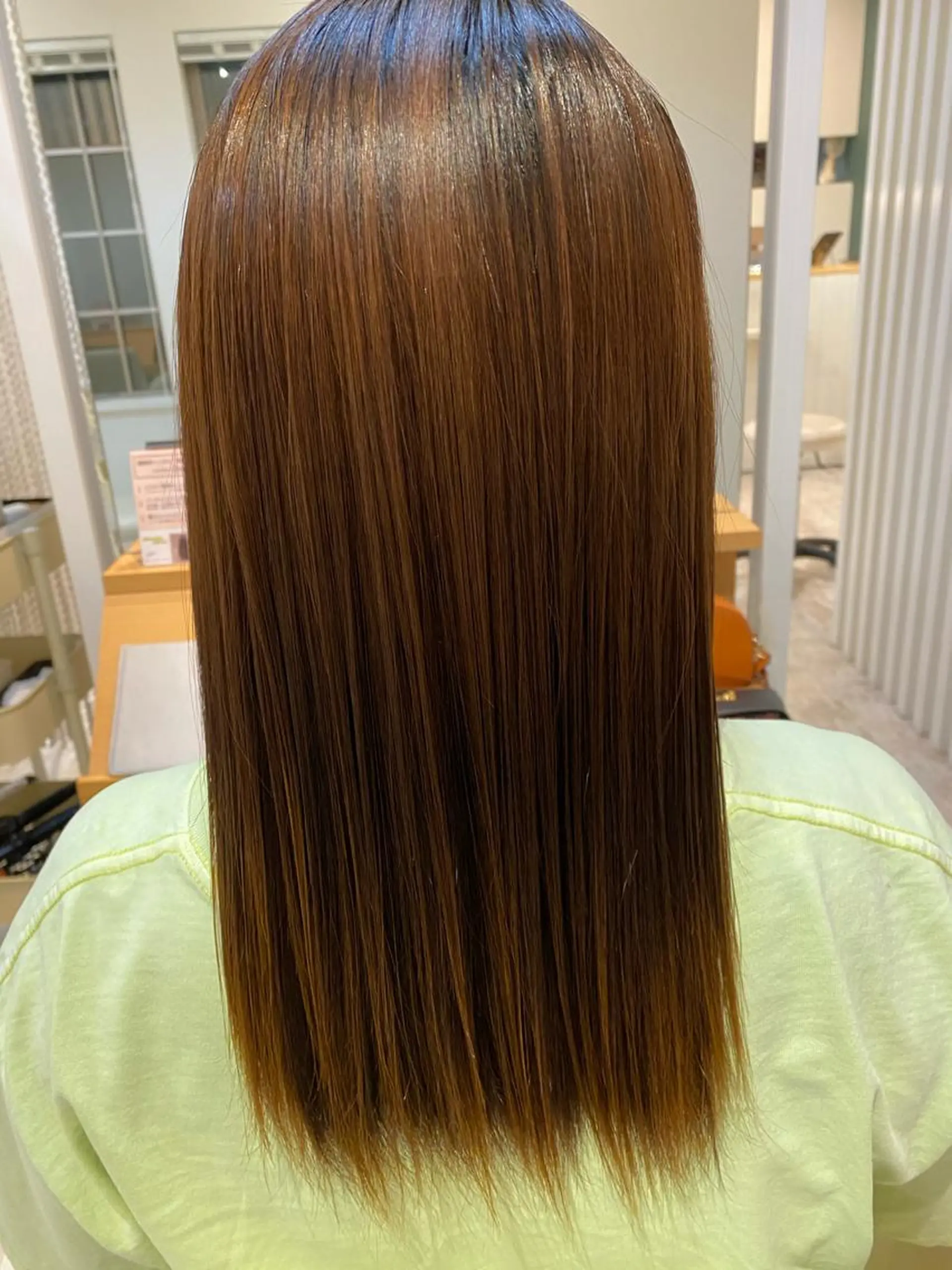 セミロング カラー Design Color🐰アユミのヘアスタイル