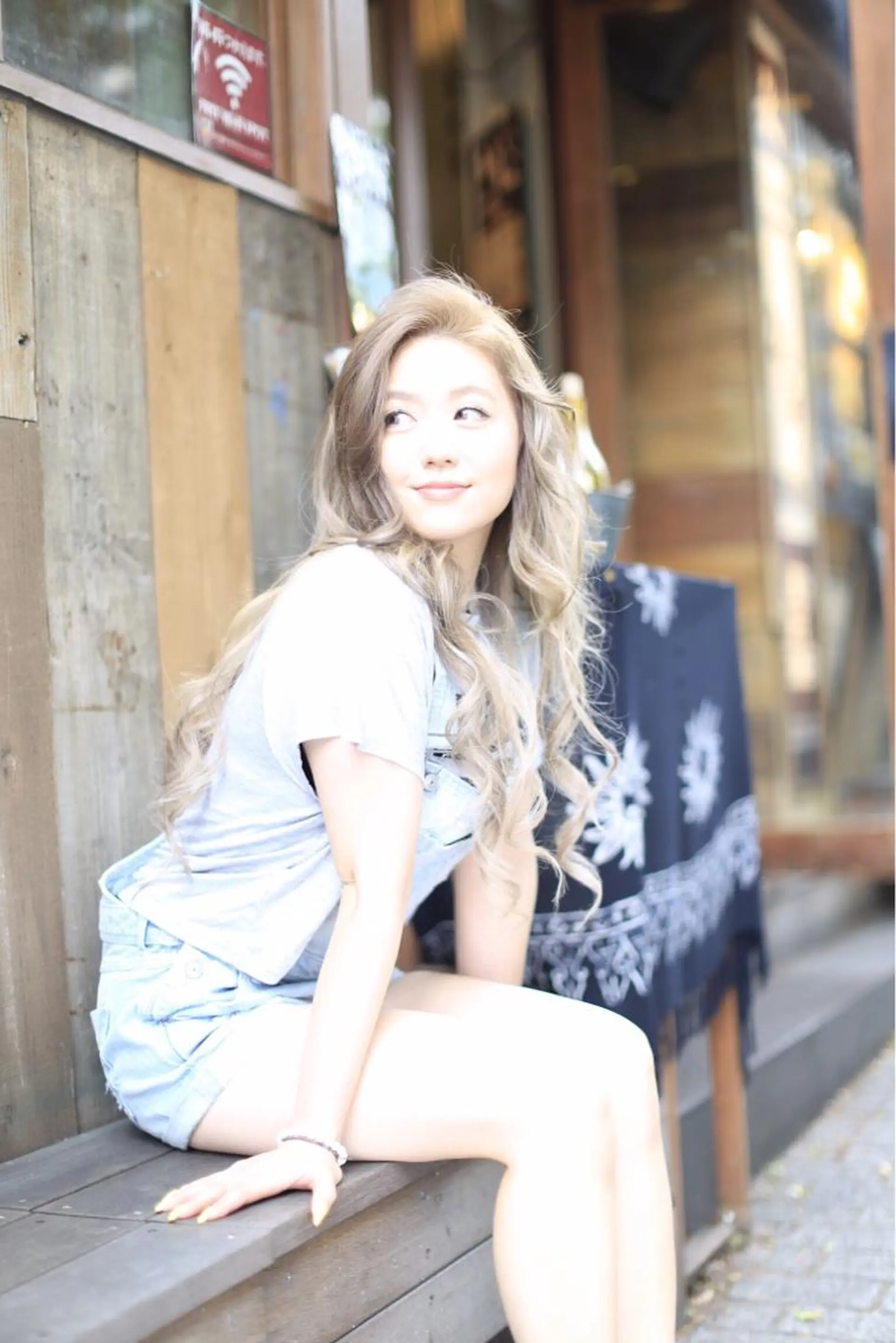 ロング カラー ヘアアレンジ 🔹TOMO🔹 圧倒的経験値🔹のヘアスタイル